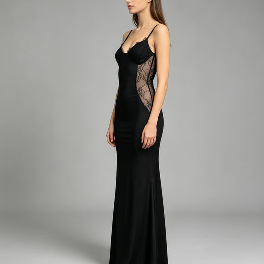 Vestito lungo con pizzo ai fianchi