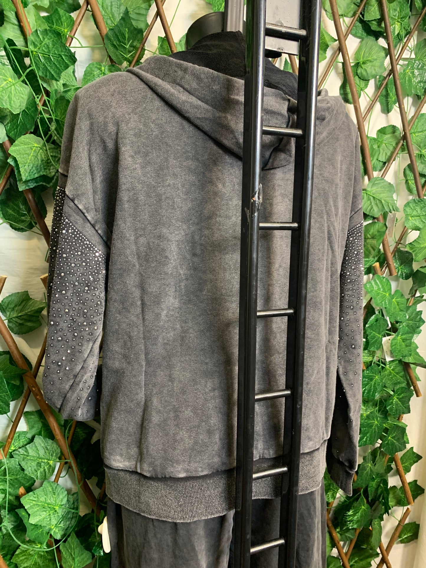 Completo casual con brillantini