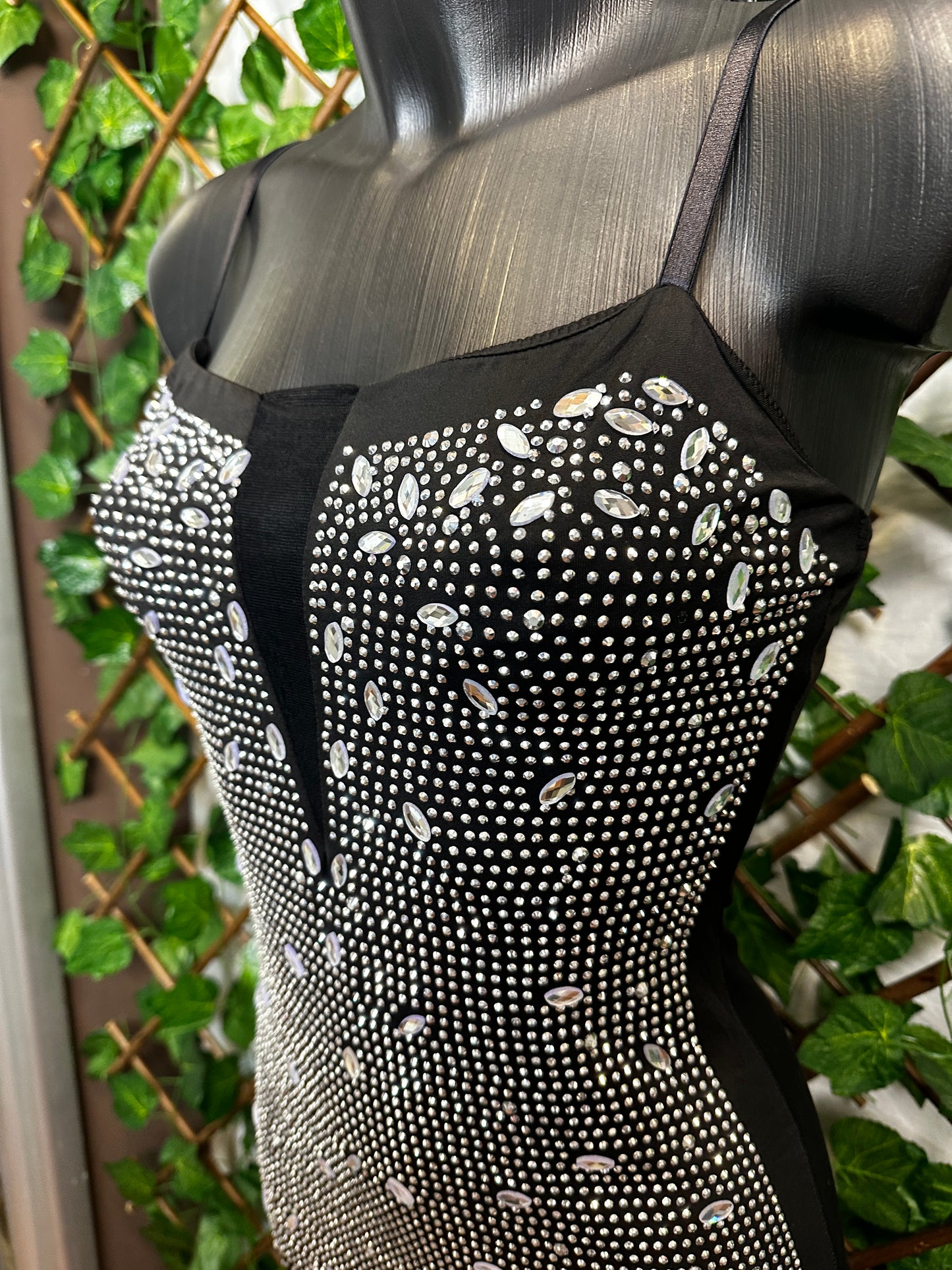 Vestito brillantinato nero
