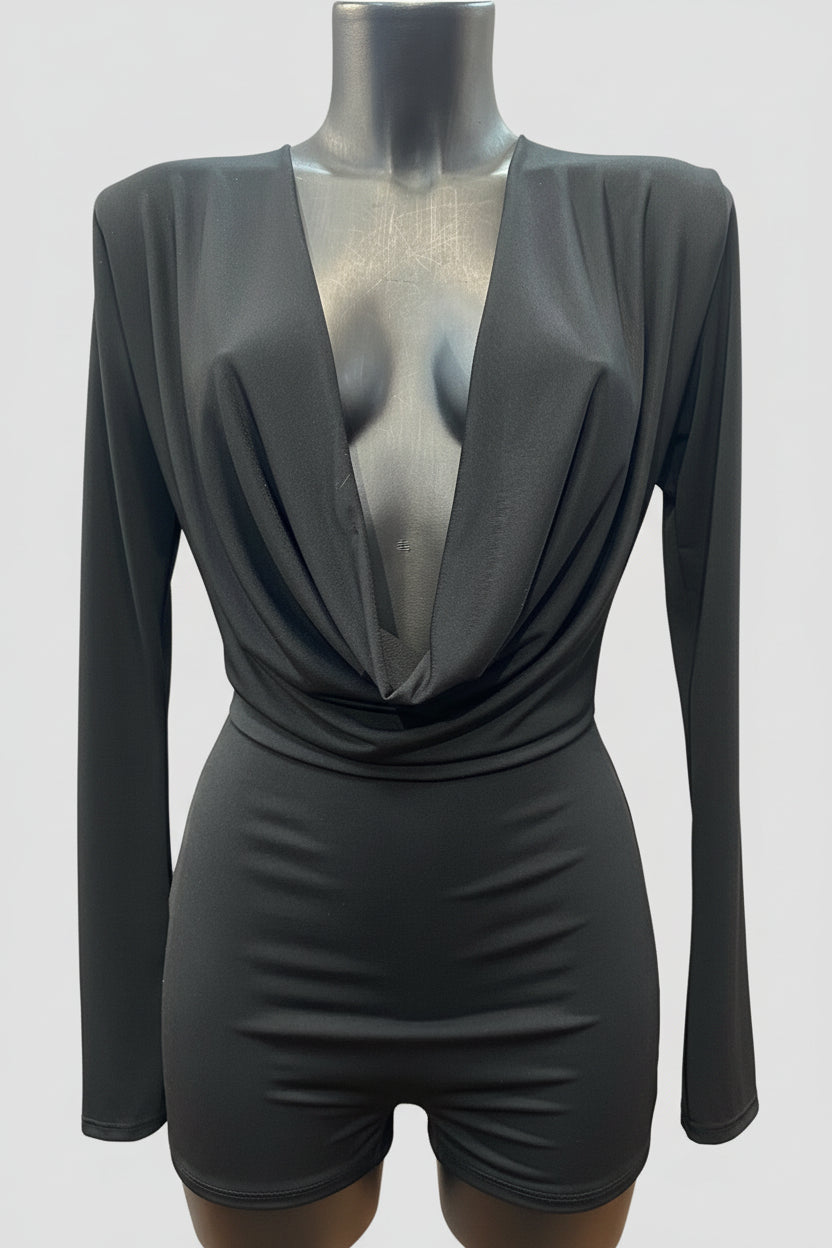 Playsuit Bodycon con Scollo a Drappeggio – Audacia Notturna