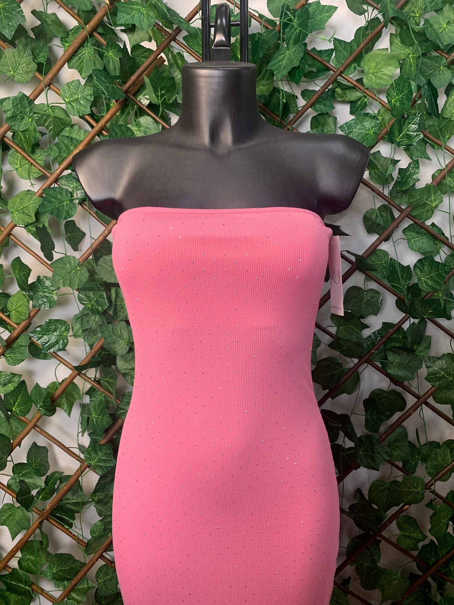 VESTITO LUNGO NERO TUBINO – ELEGANZA CON STRASS ✨