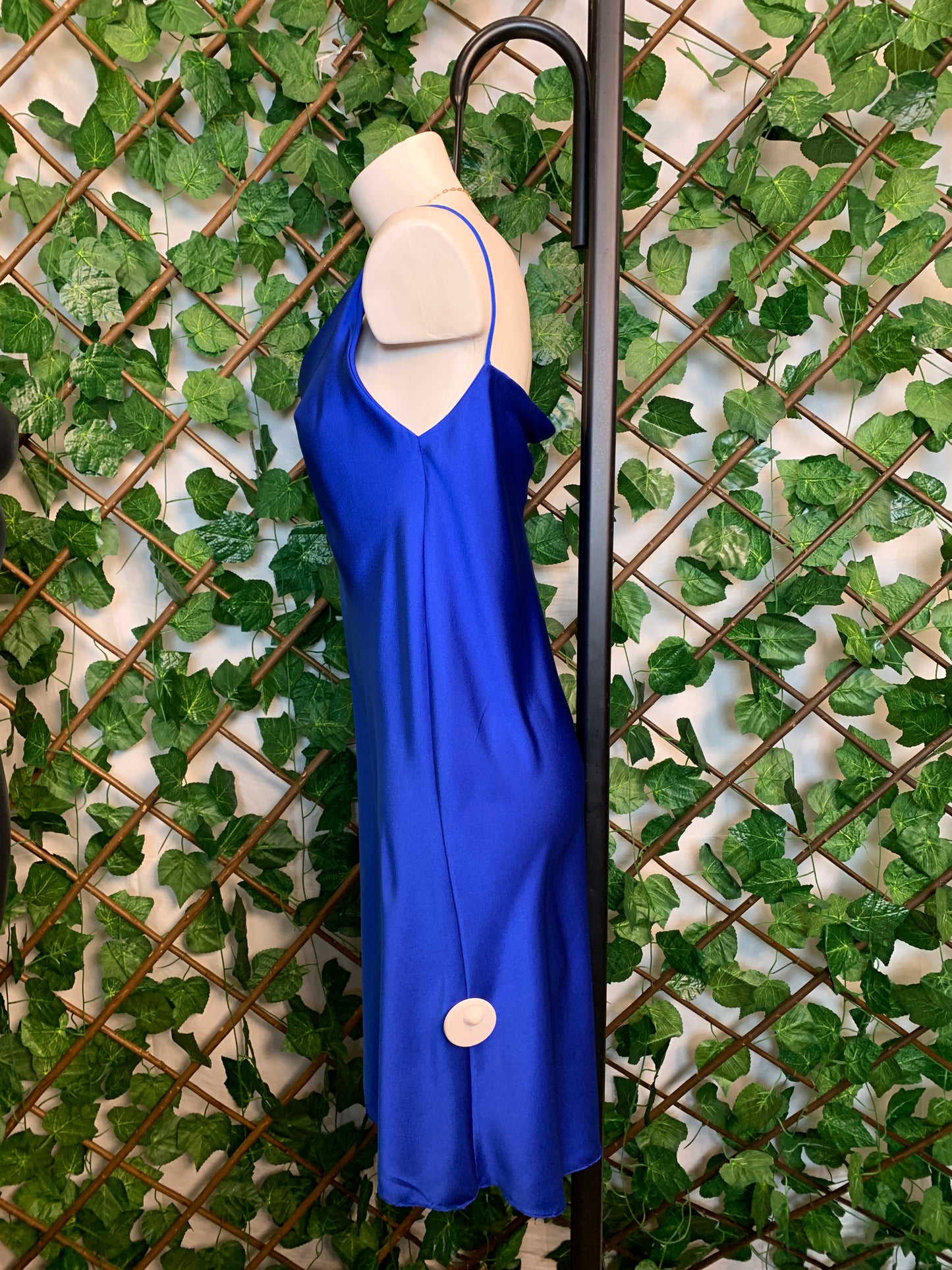 Long dress with backless strap