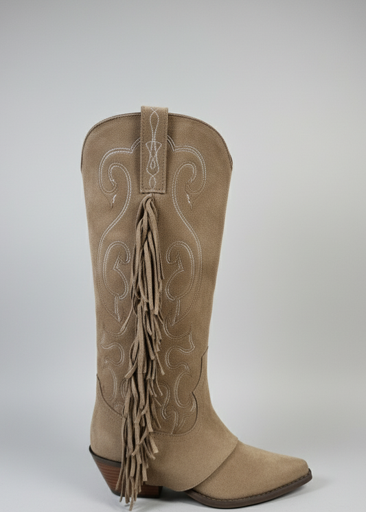 Stivali Cowboy Scamosciati con Frange – SPIRITO SELVAGGIO 🤠🔥