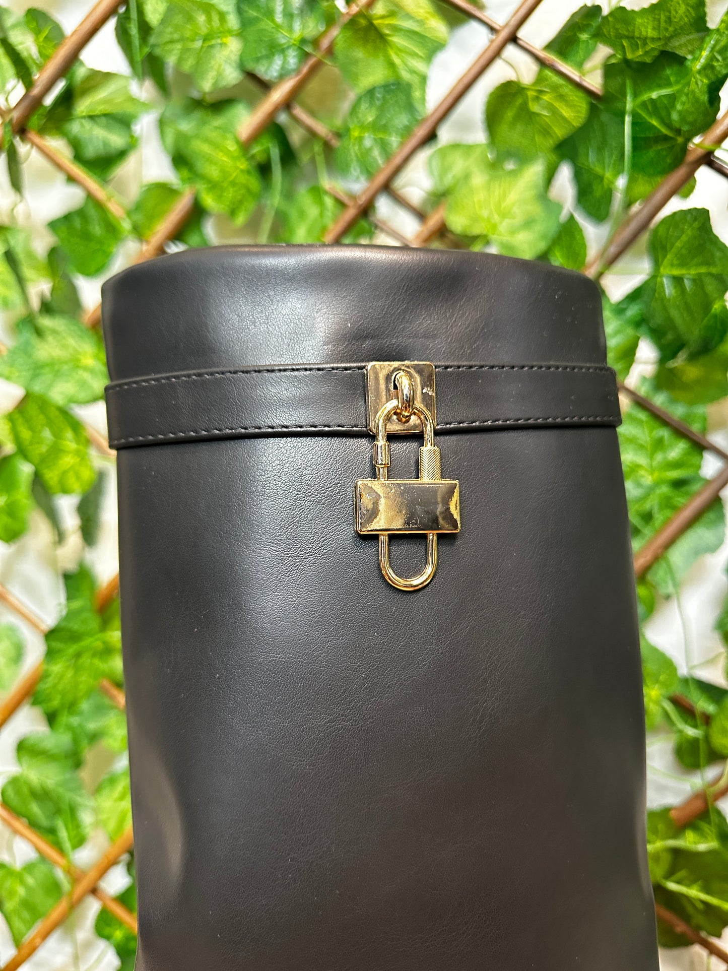 High boot with gold padlock (4.5 inch heel)