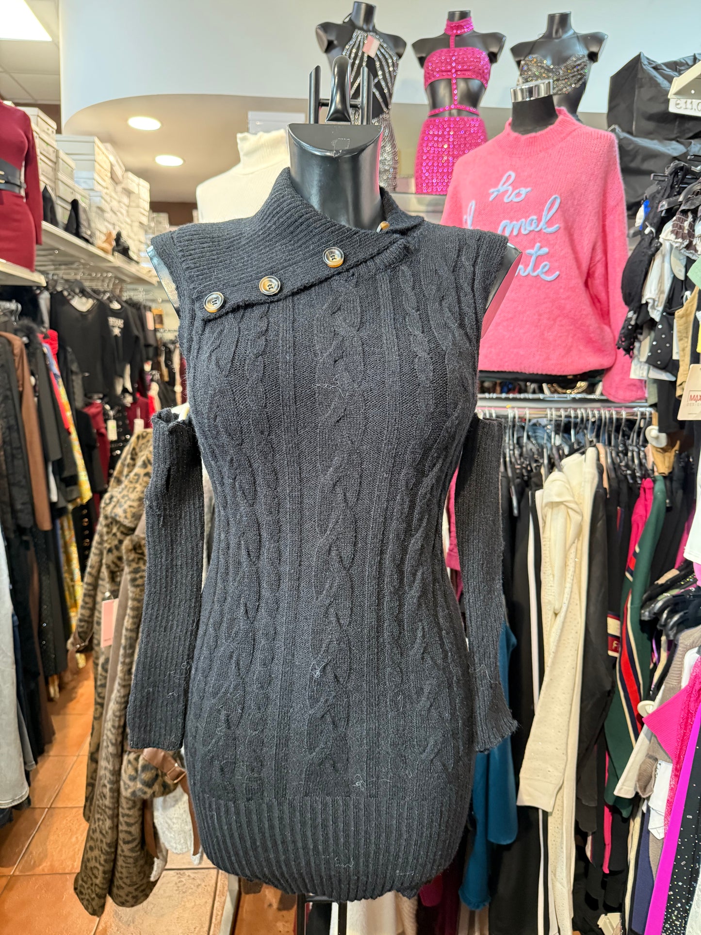 Knitted mini dress with split sleeves – MYSTERIOUS GLACIAL ❄️🔥