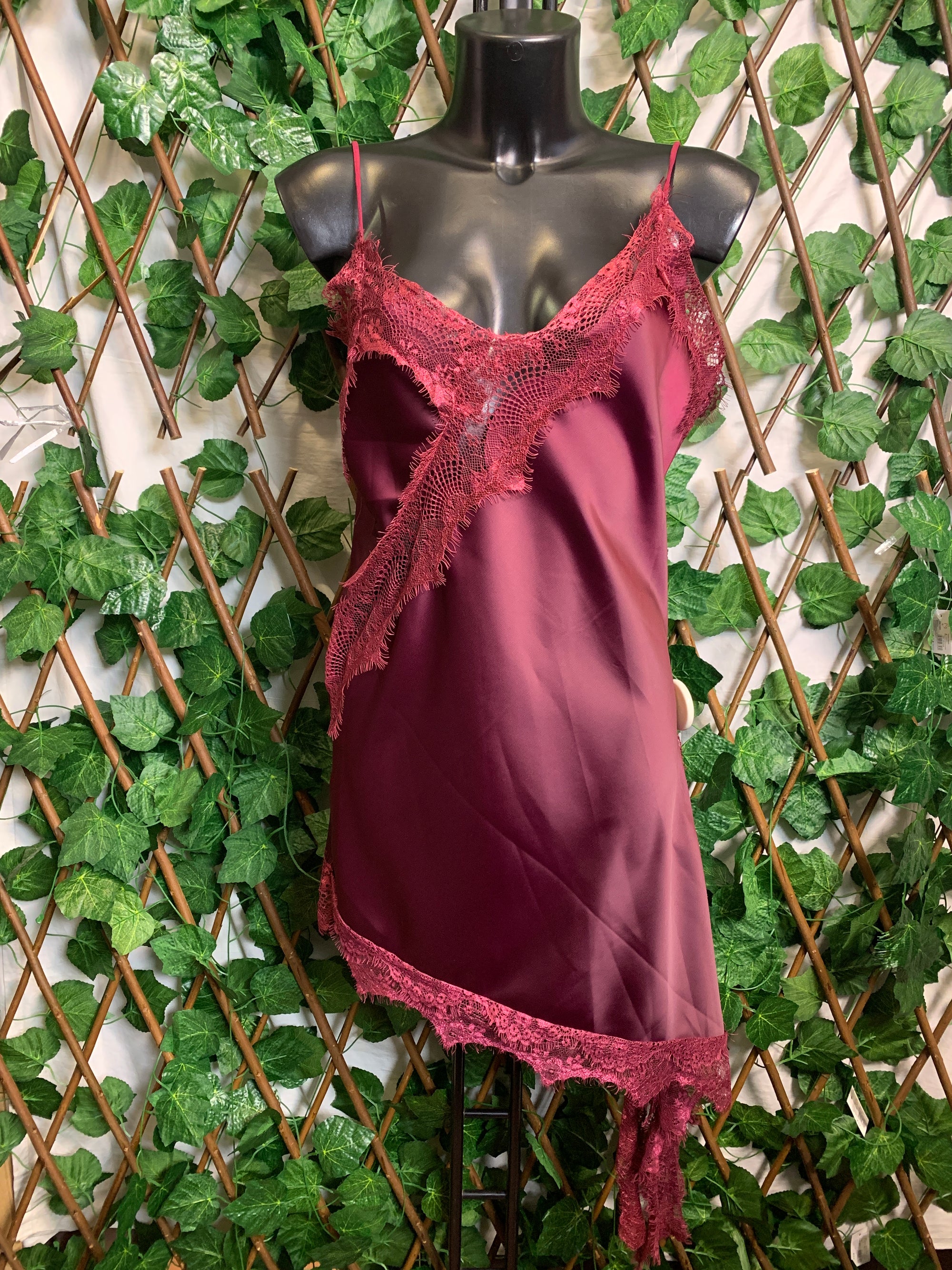 Vestito con pizzo