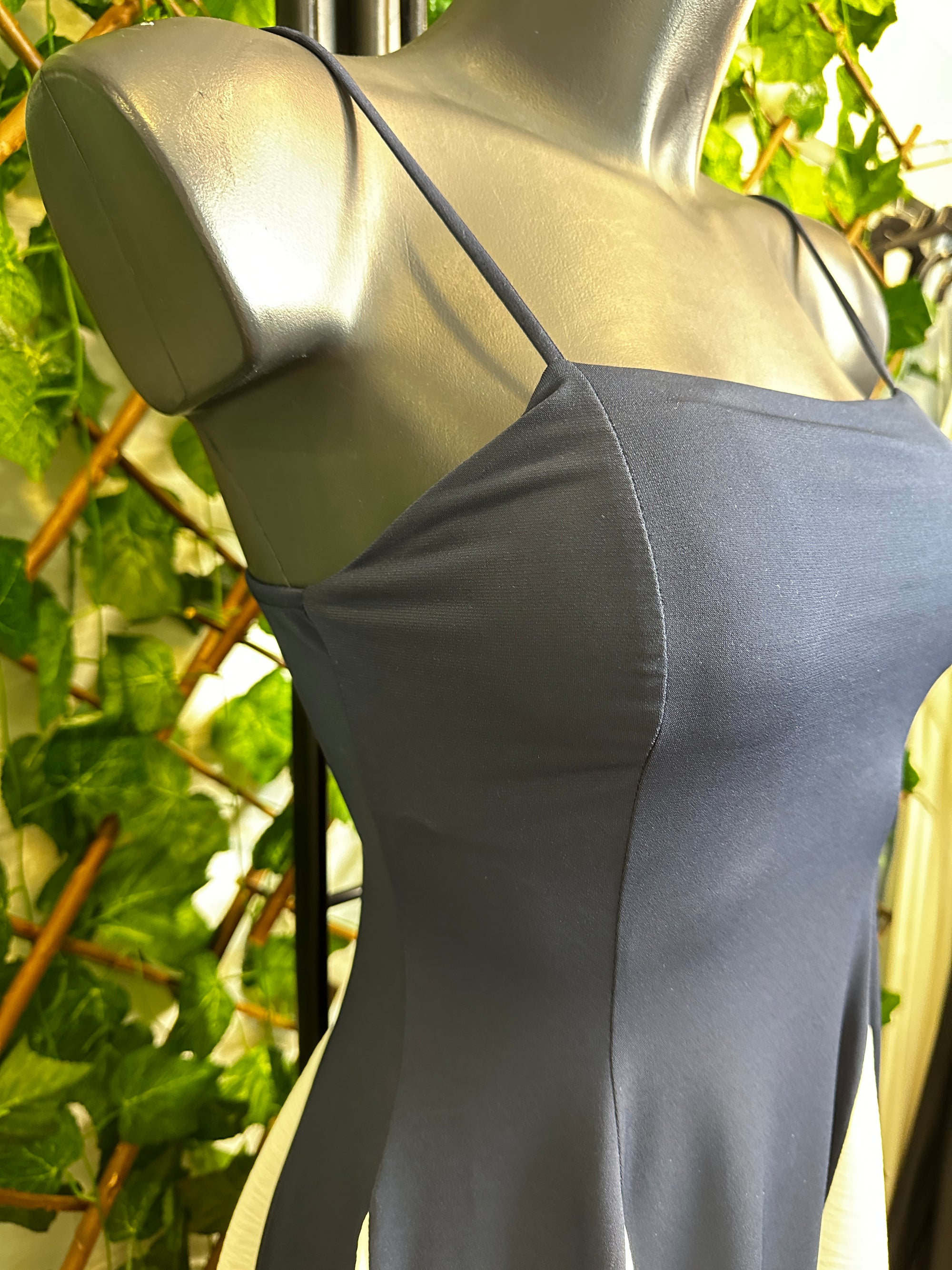 Vestito corto elasticizzato a due colori