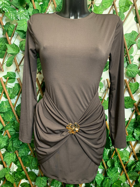 Vestito corto con dettaglio dorato