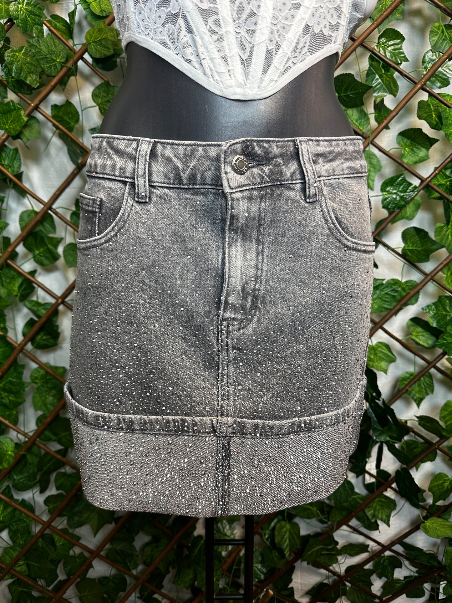 Bright grey denim skirt