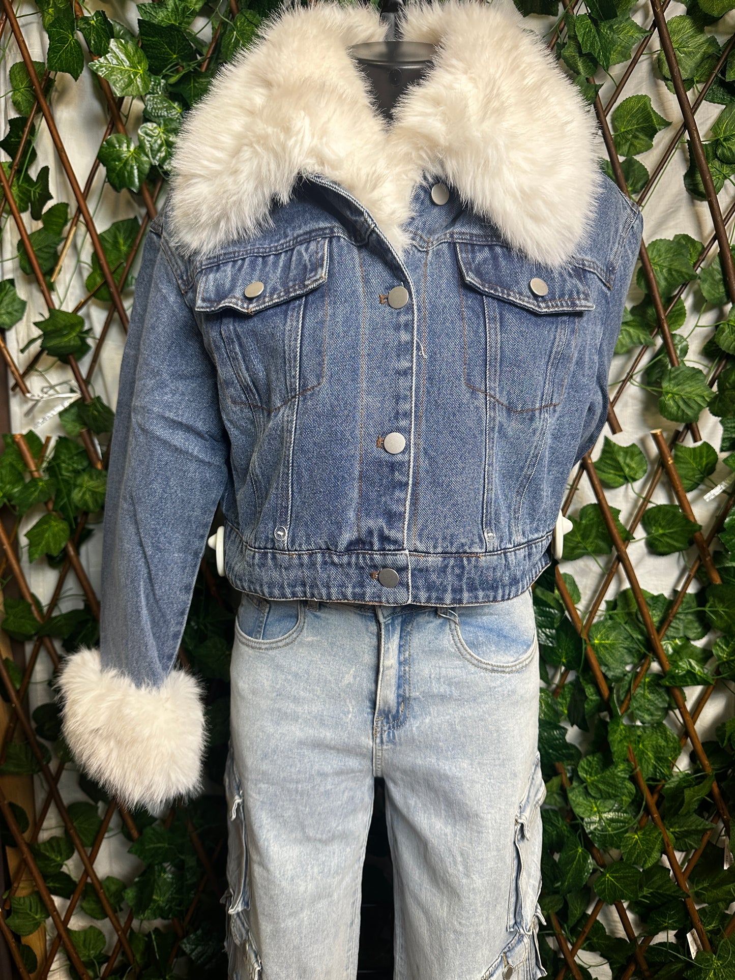 Denim jacket with fur