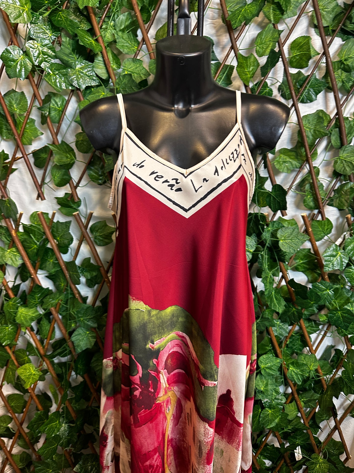 Lightweight dress with a silky art print | one size