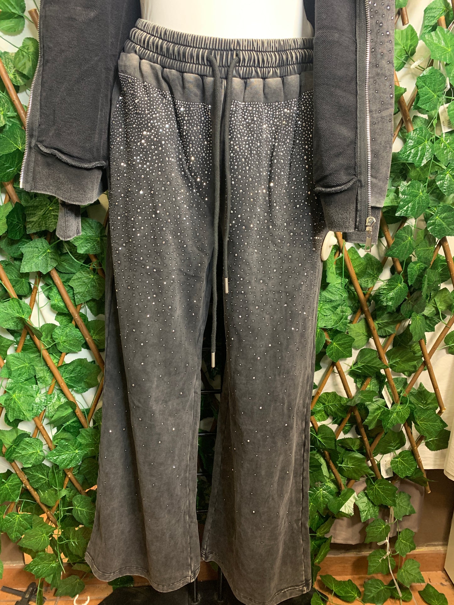 Completo casual con brillantini