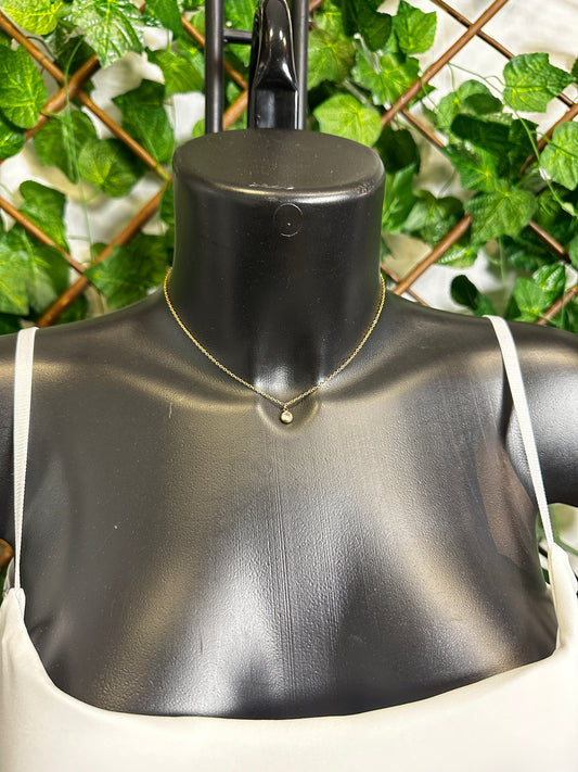 Chain necklace with rhinestones on the back