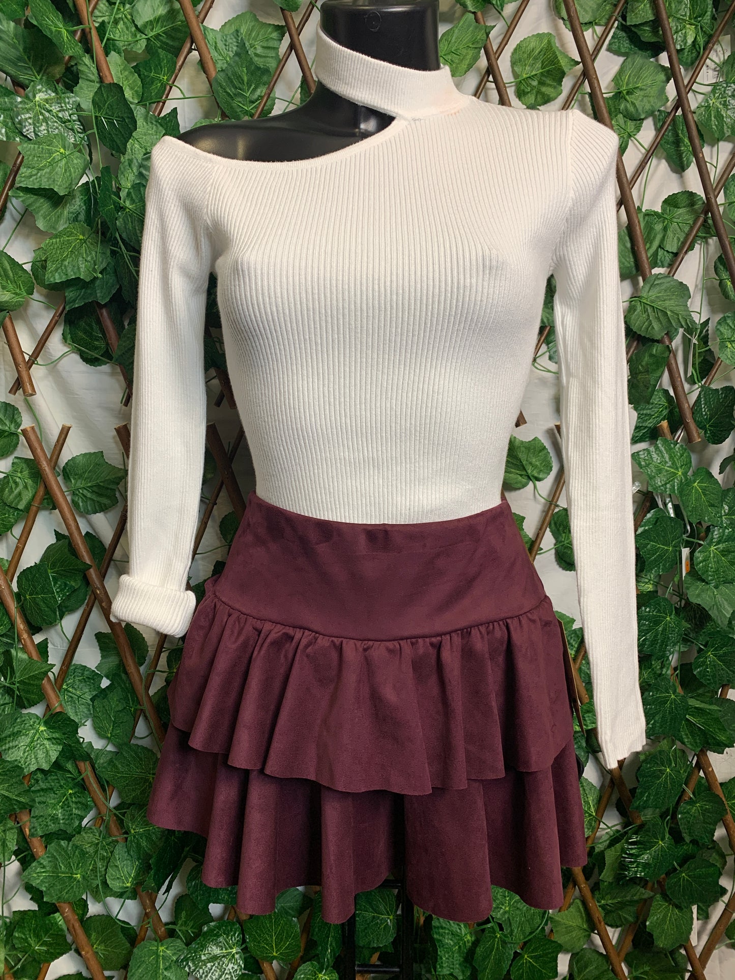 Gonna a balze scamosciata