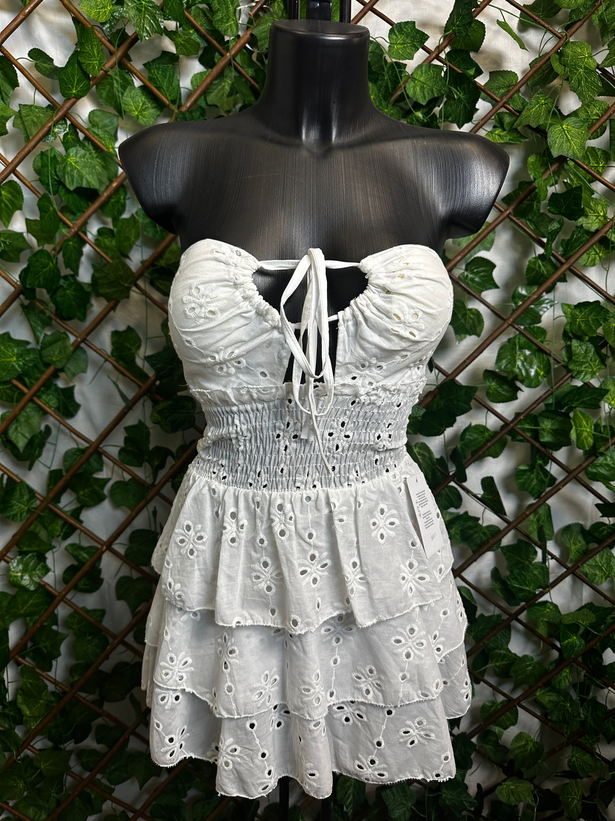 Vestito corto estivo sangallo