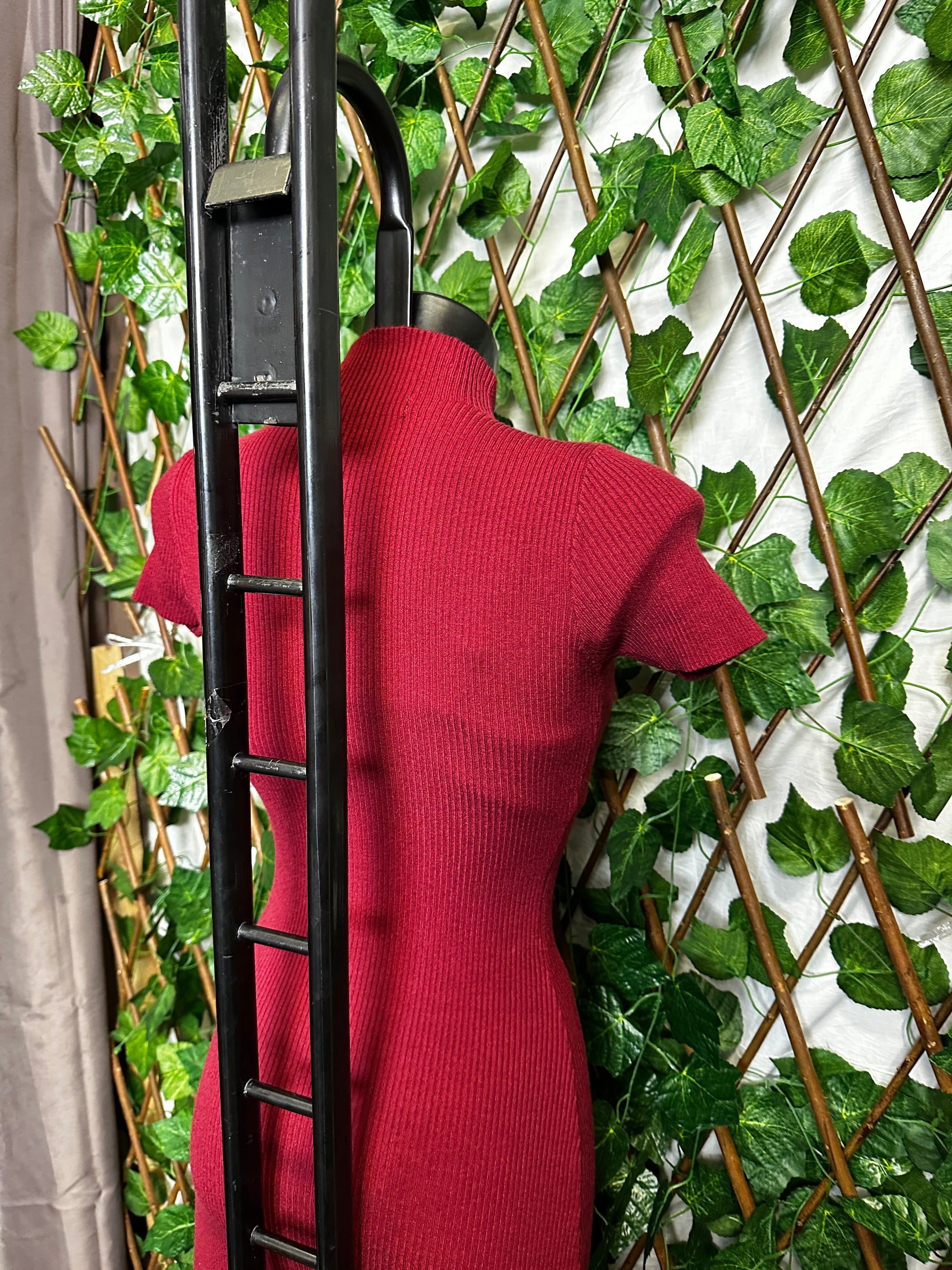 Maglione lungo con le maniche corte