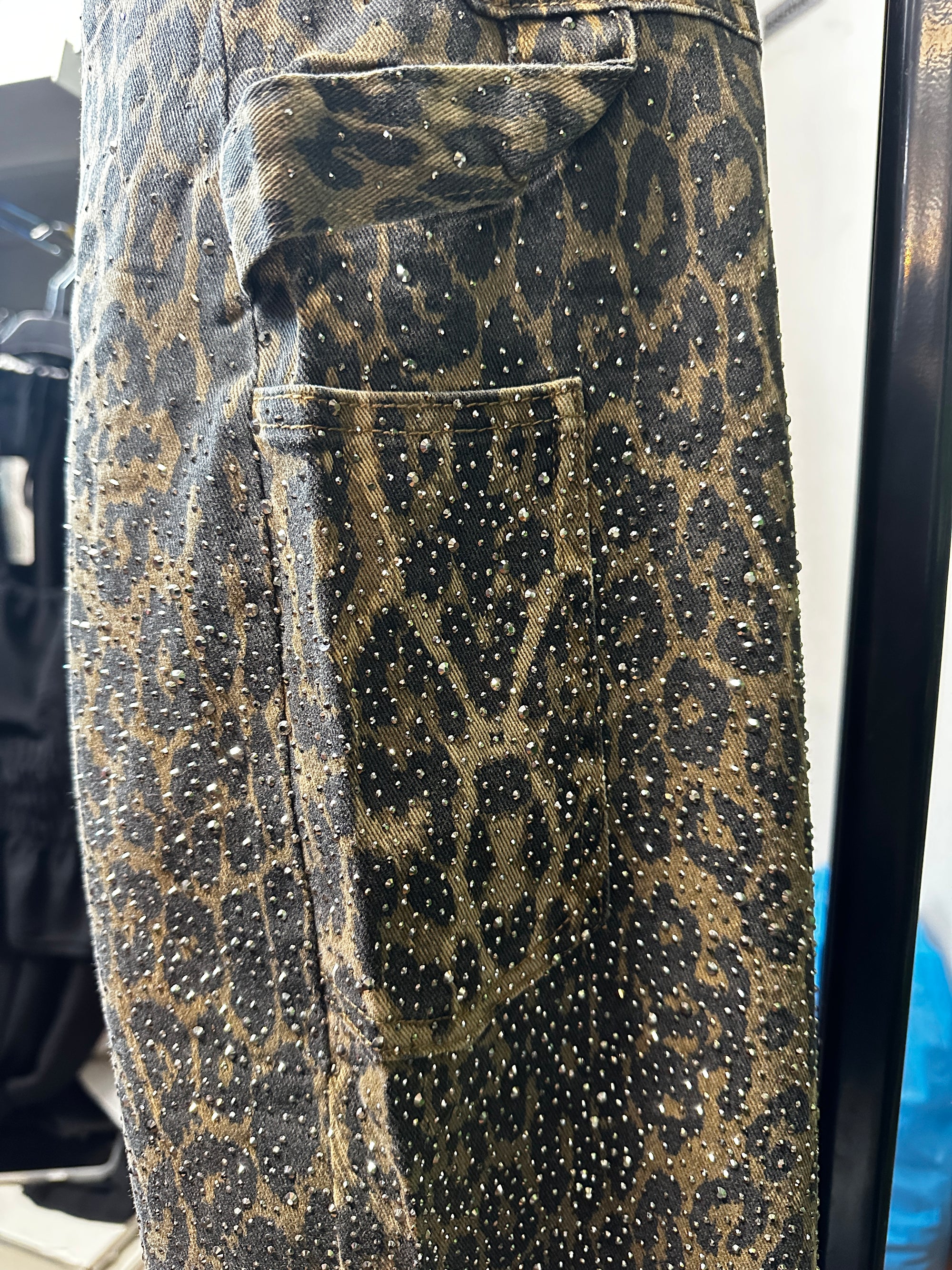 Jeans leopardato brillantinato