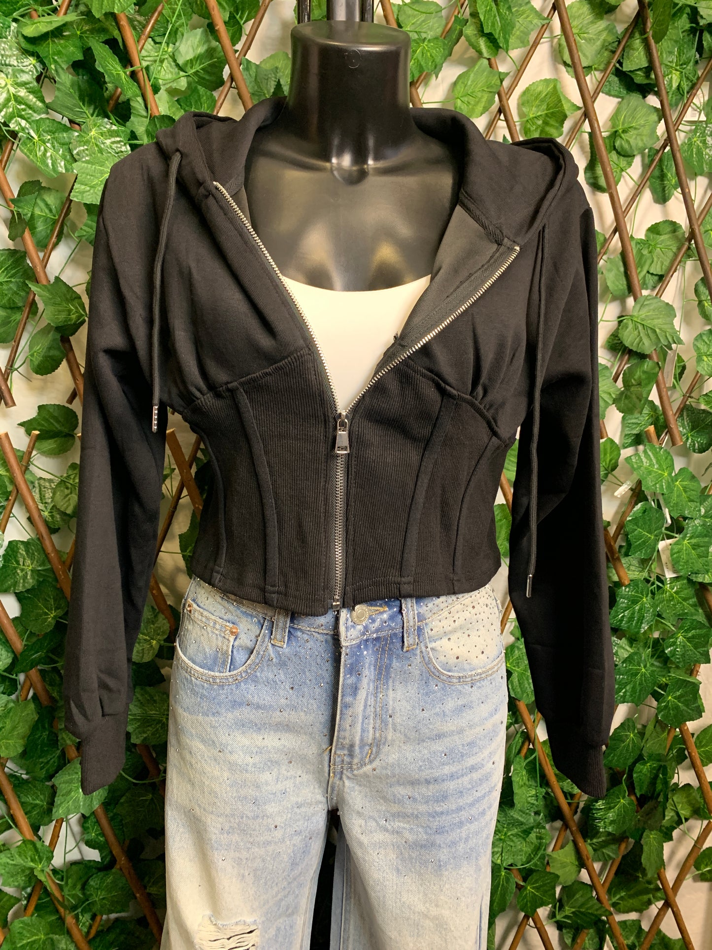 Short hooded sweatshirt 