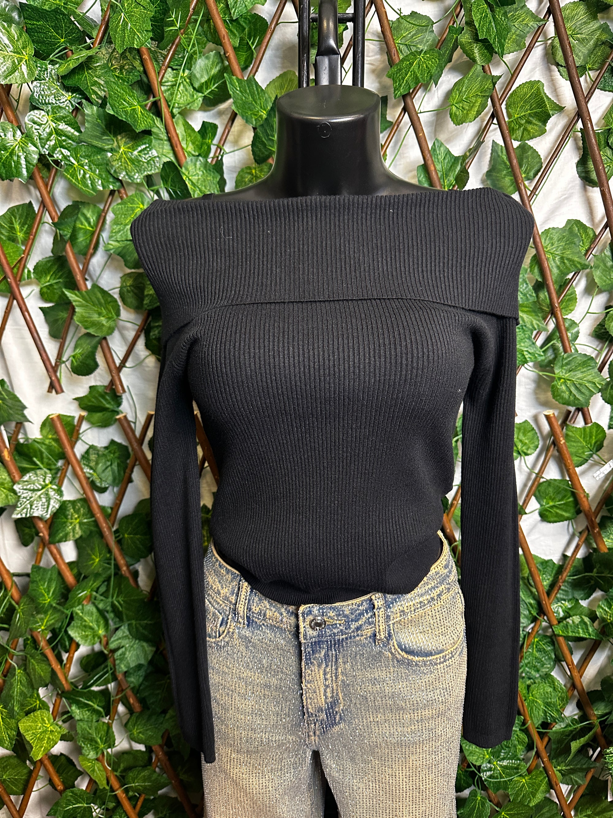 Maglie corte con le scollatura ampia