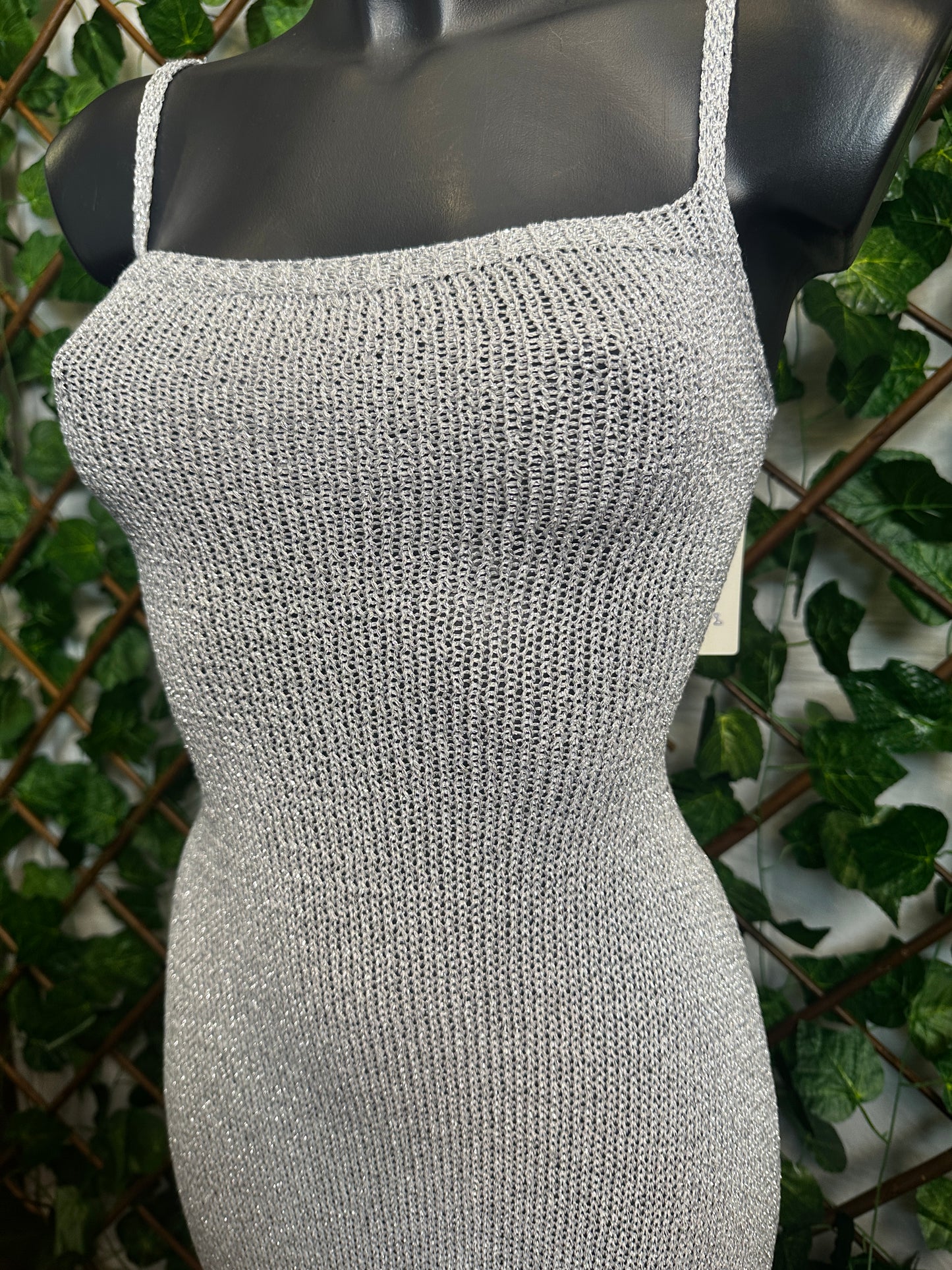 Vestito lungo estivo con la schiena scoperta