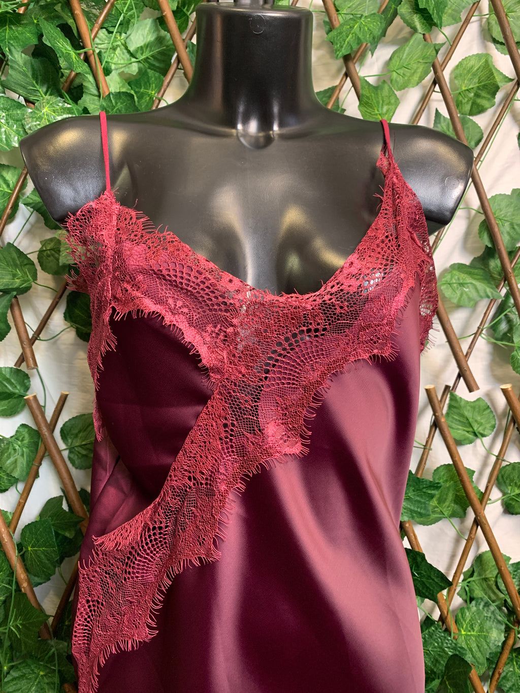 Vestito con pizzo
