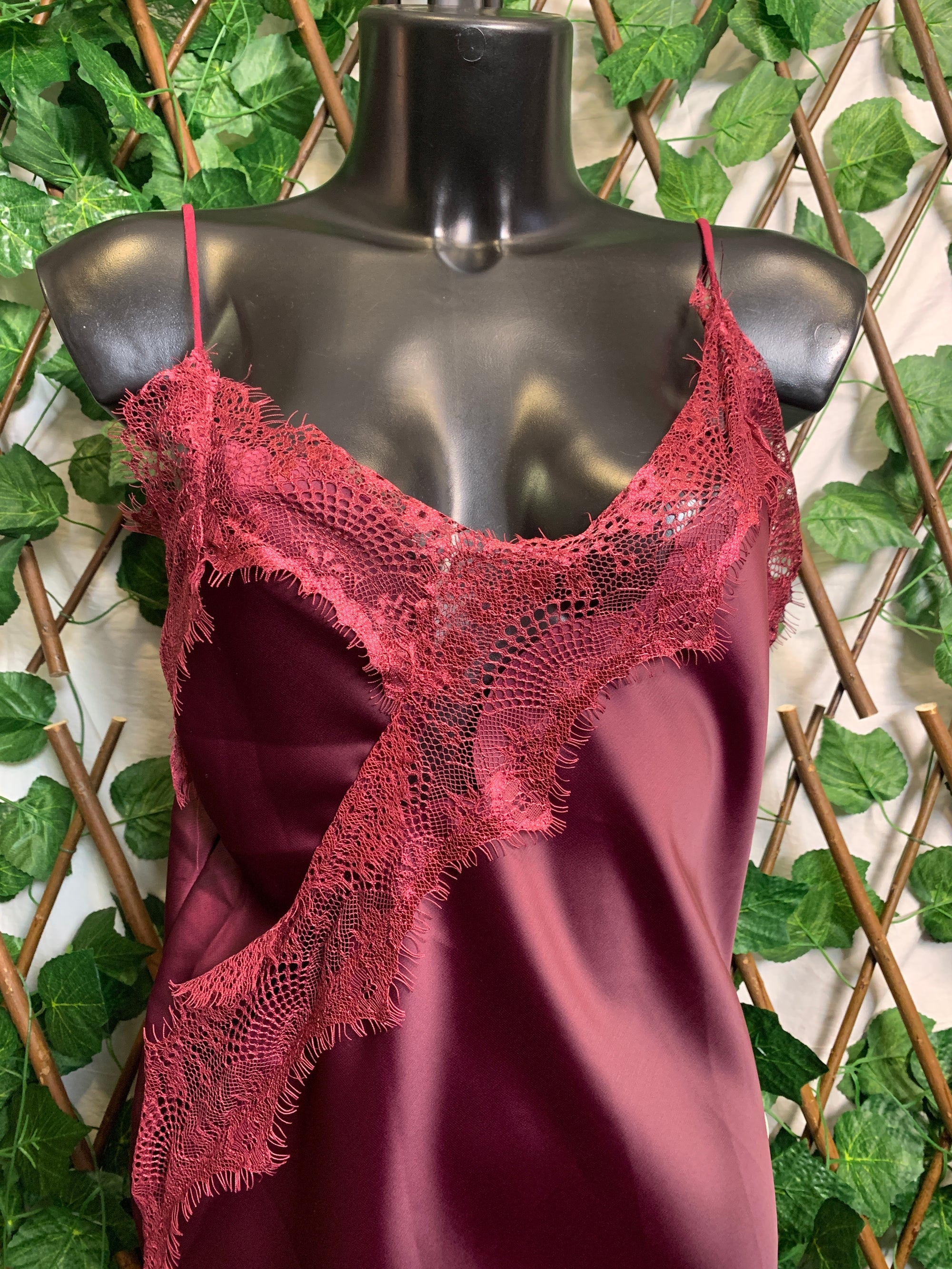Vestito con pizzo