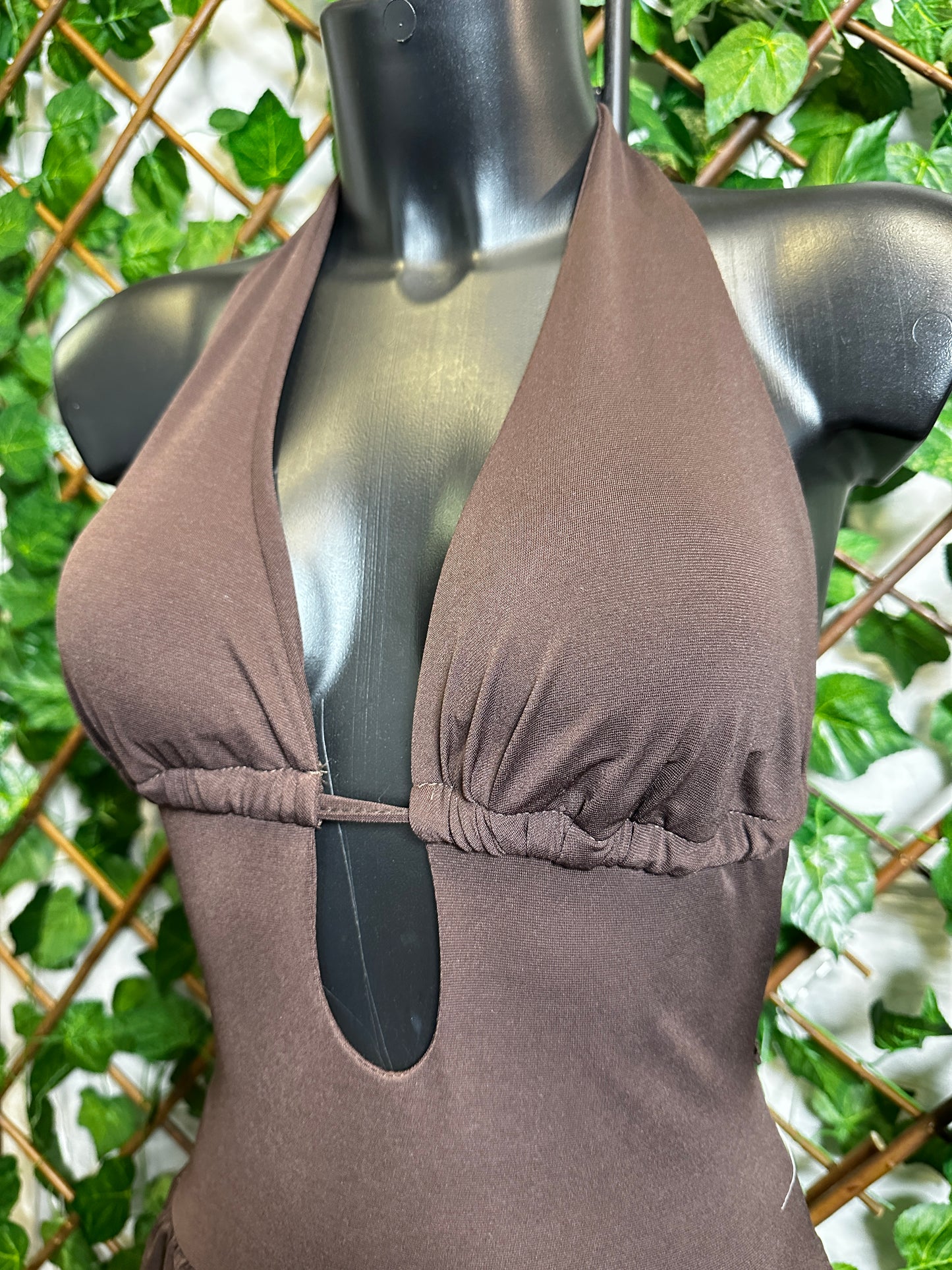 Short dress with special neckline