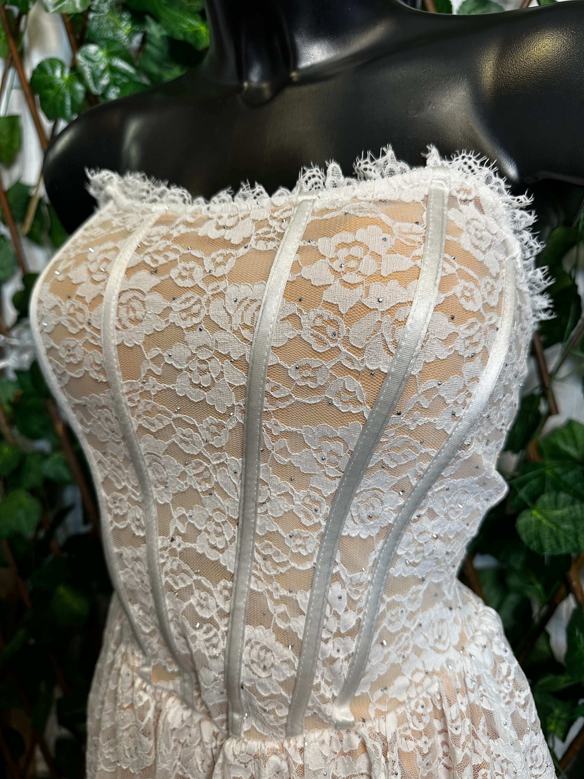 Vestito corto in pizzo | taglia unica