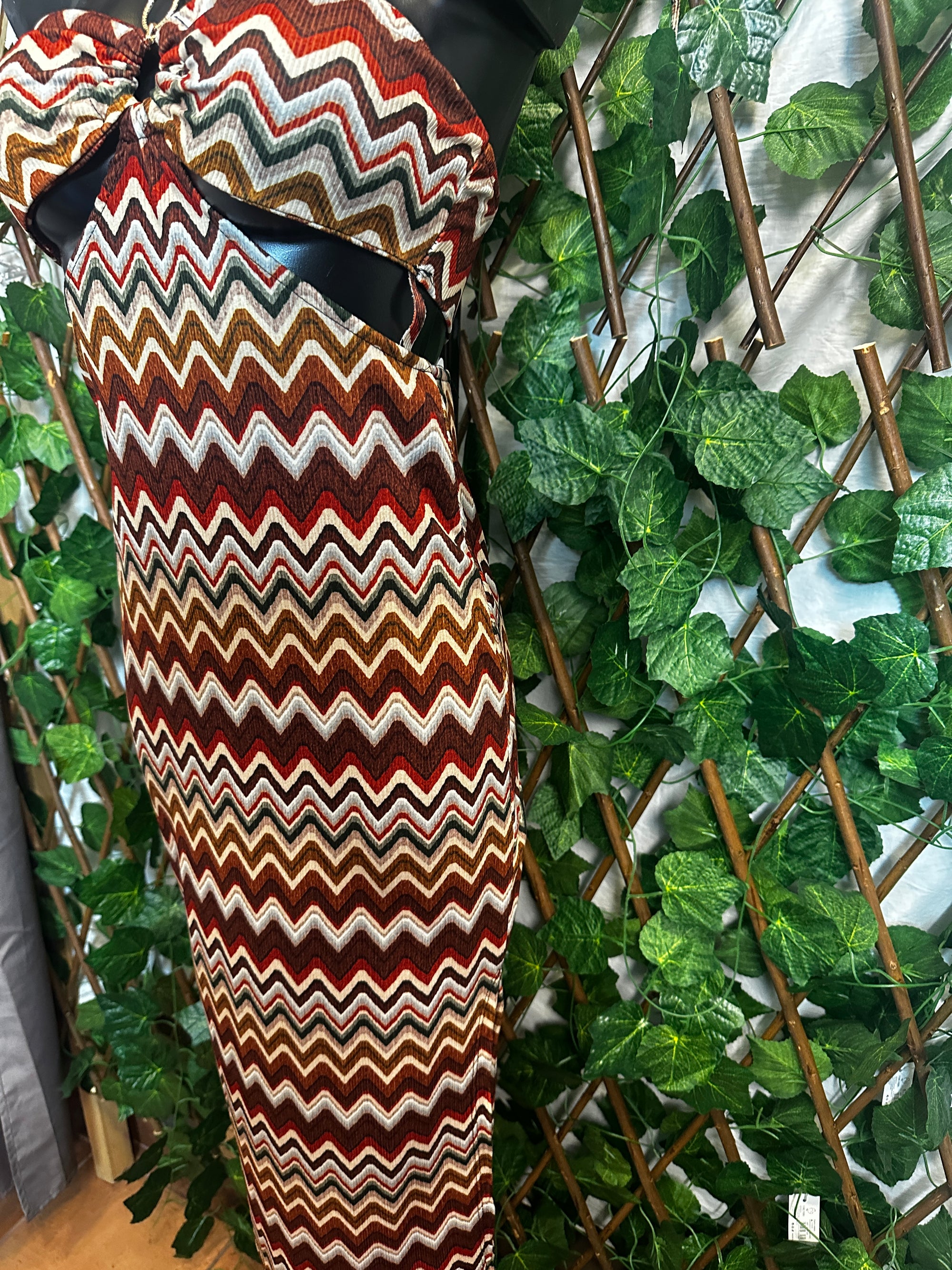 Vestito estivo con dettaglio anelli, con Cut out sui lati | taglia unica