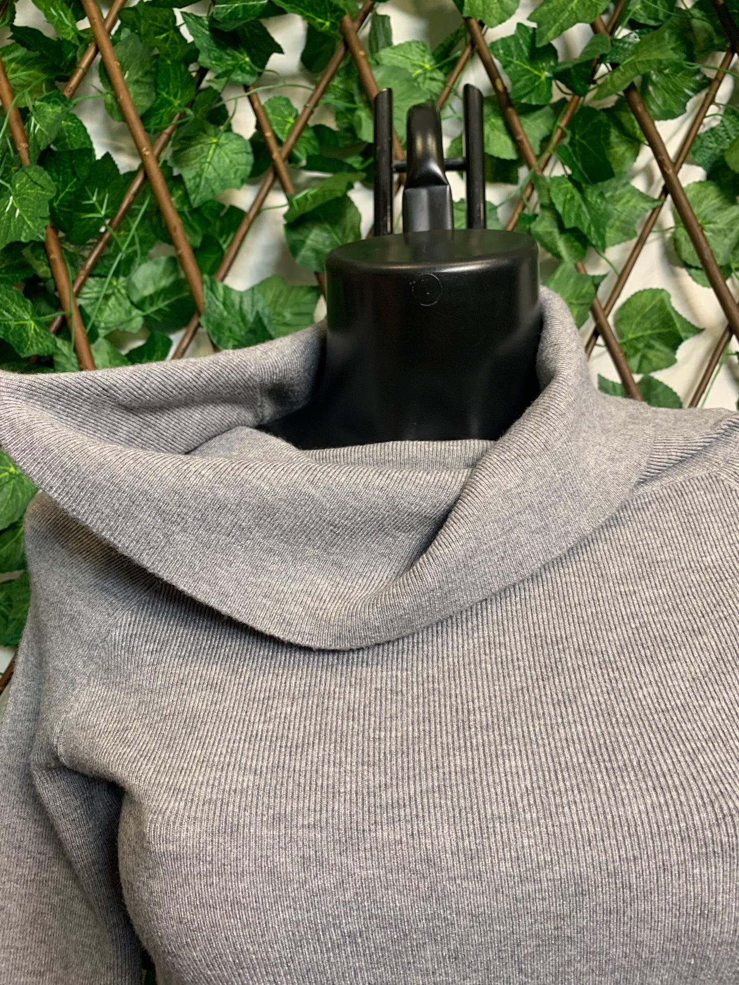 Completo collo alto e largo