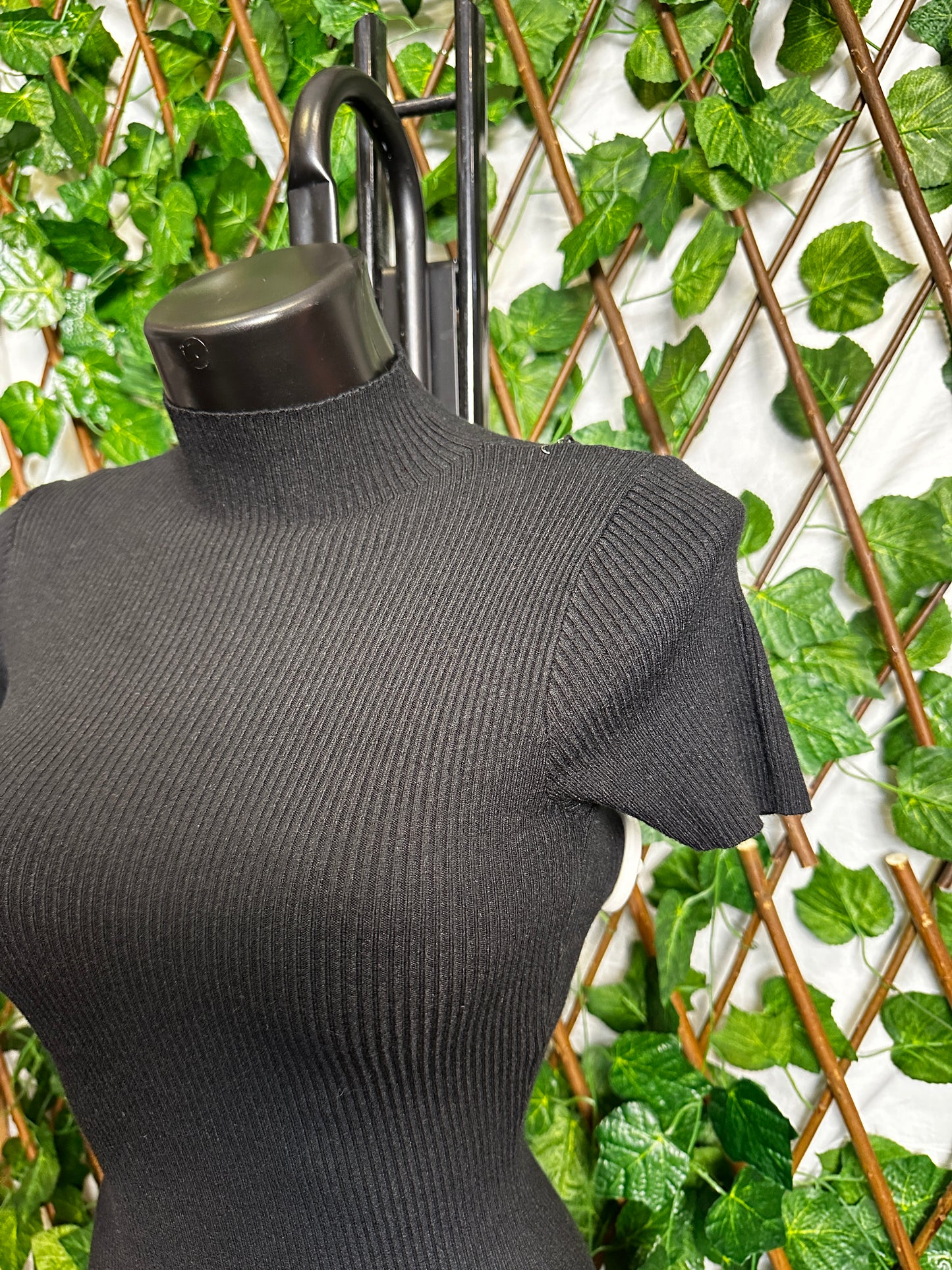 Maglione lungo con le maniche corte