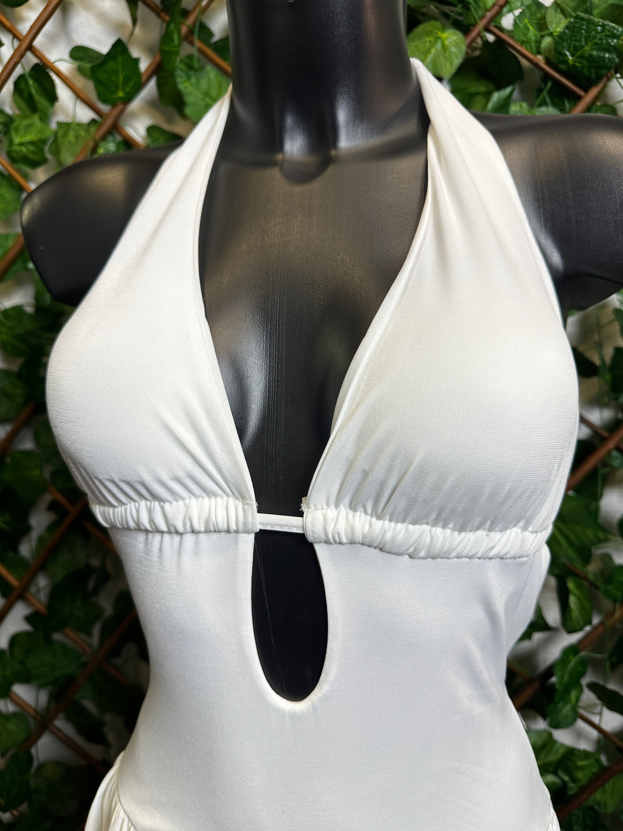 Vestito corto con la scolatura profonda e la schiena scoperta | taglia unica