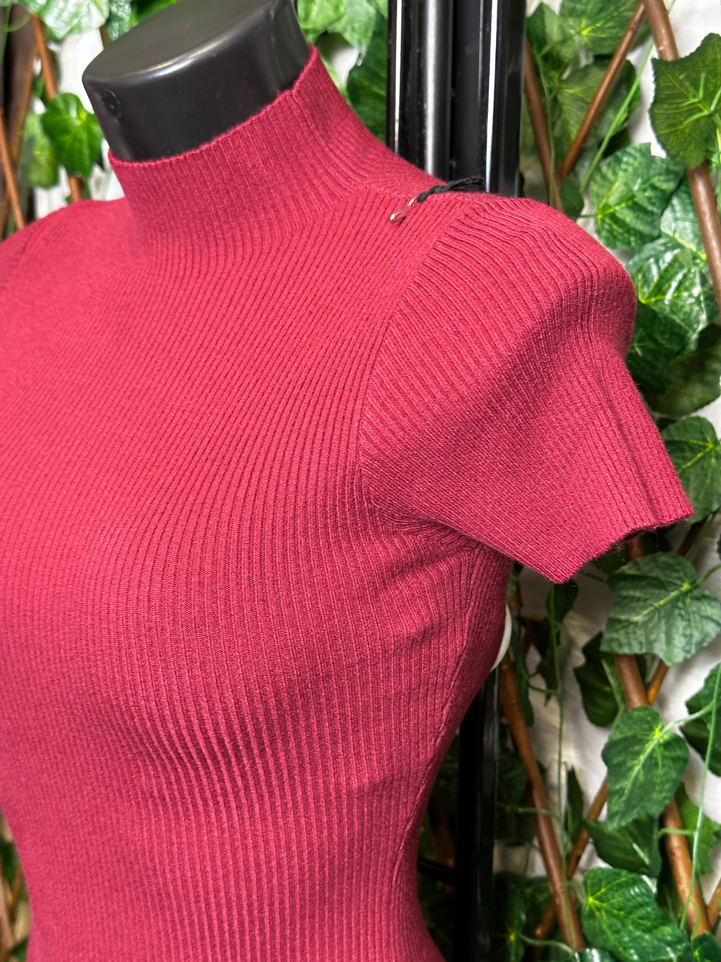 Maglione lungo con le maniche corte