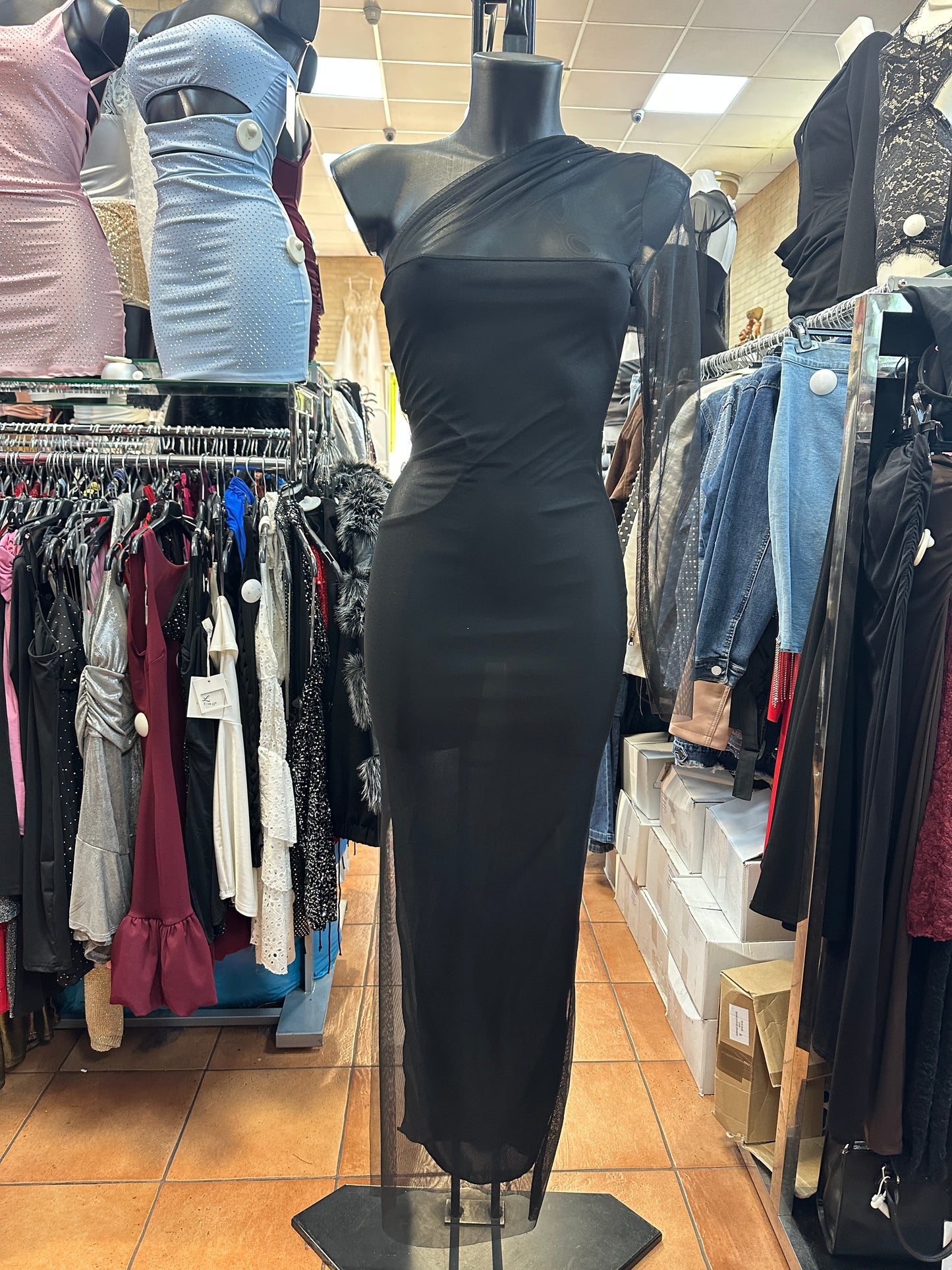 Abito Maxi Monospalla "Goddess Mesh" – Trasparenze e Seduzione - BERLY MODA 