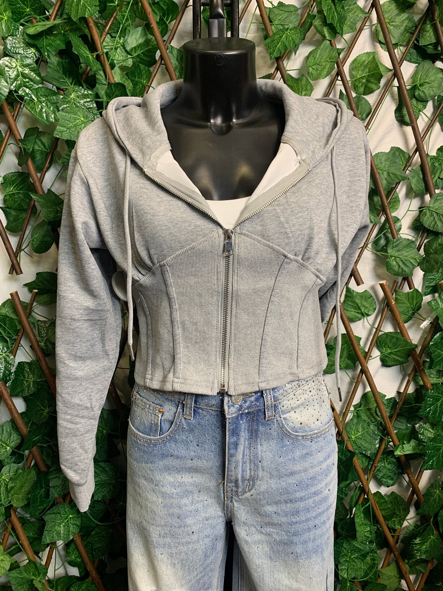 Short hooded sweatshirt 