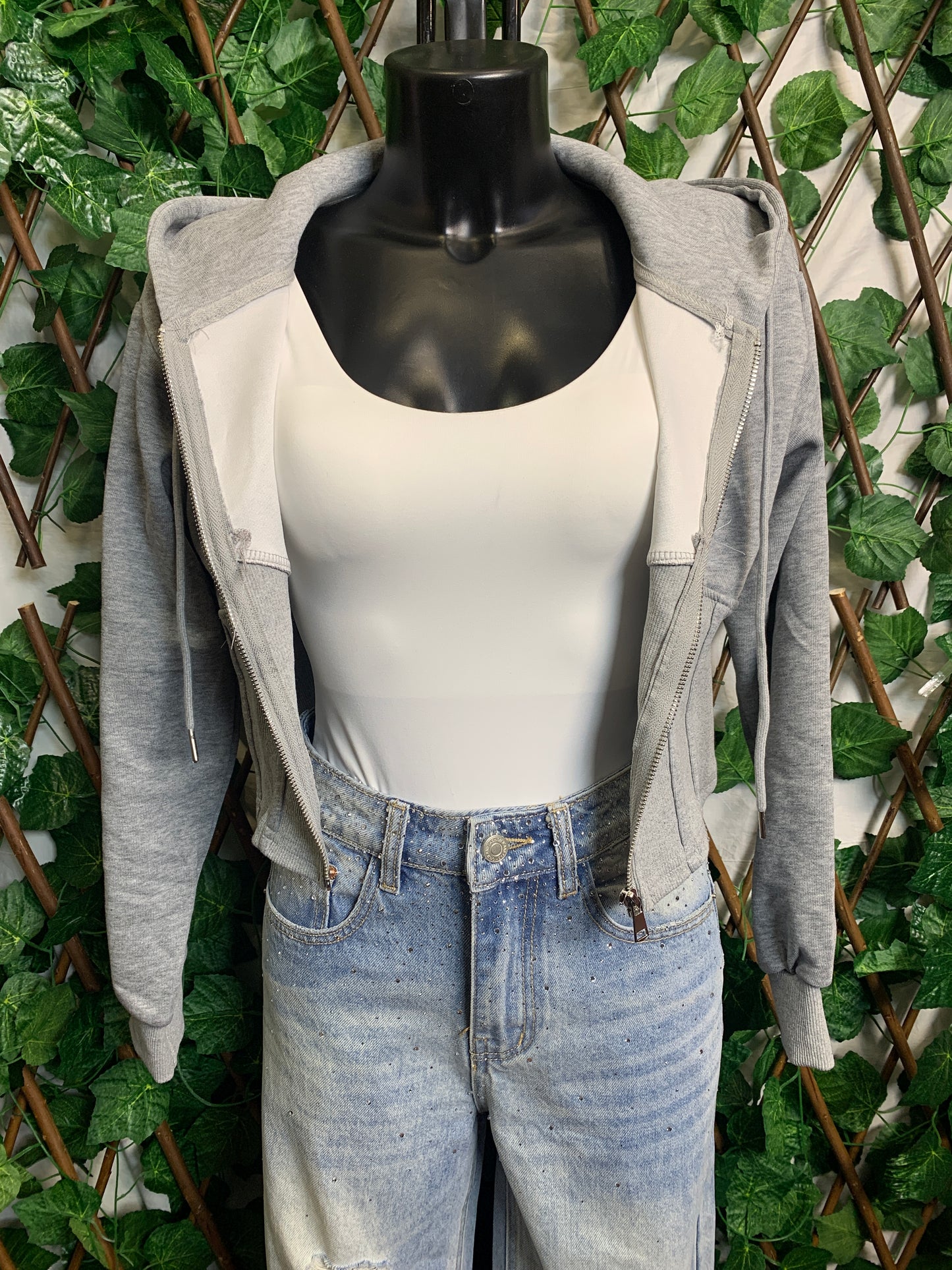 Short hooded sweatshirt 