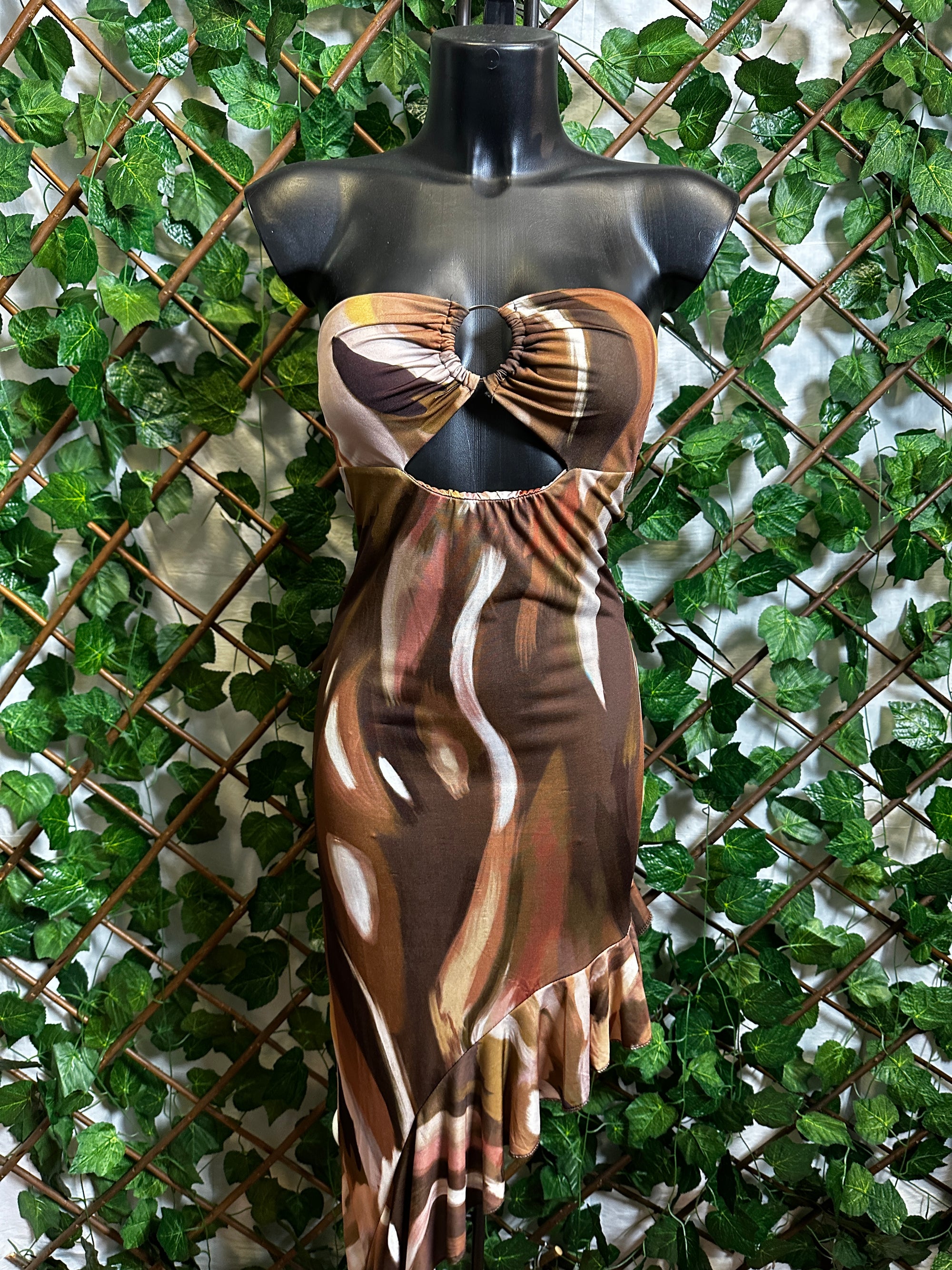 Vestito lungo elasticizzato con lo spacco diagonale | taglia unica