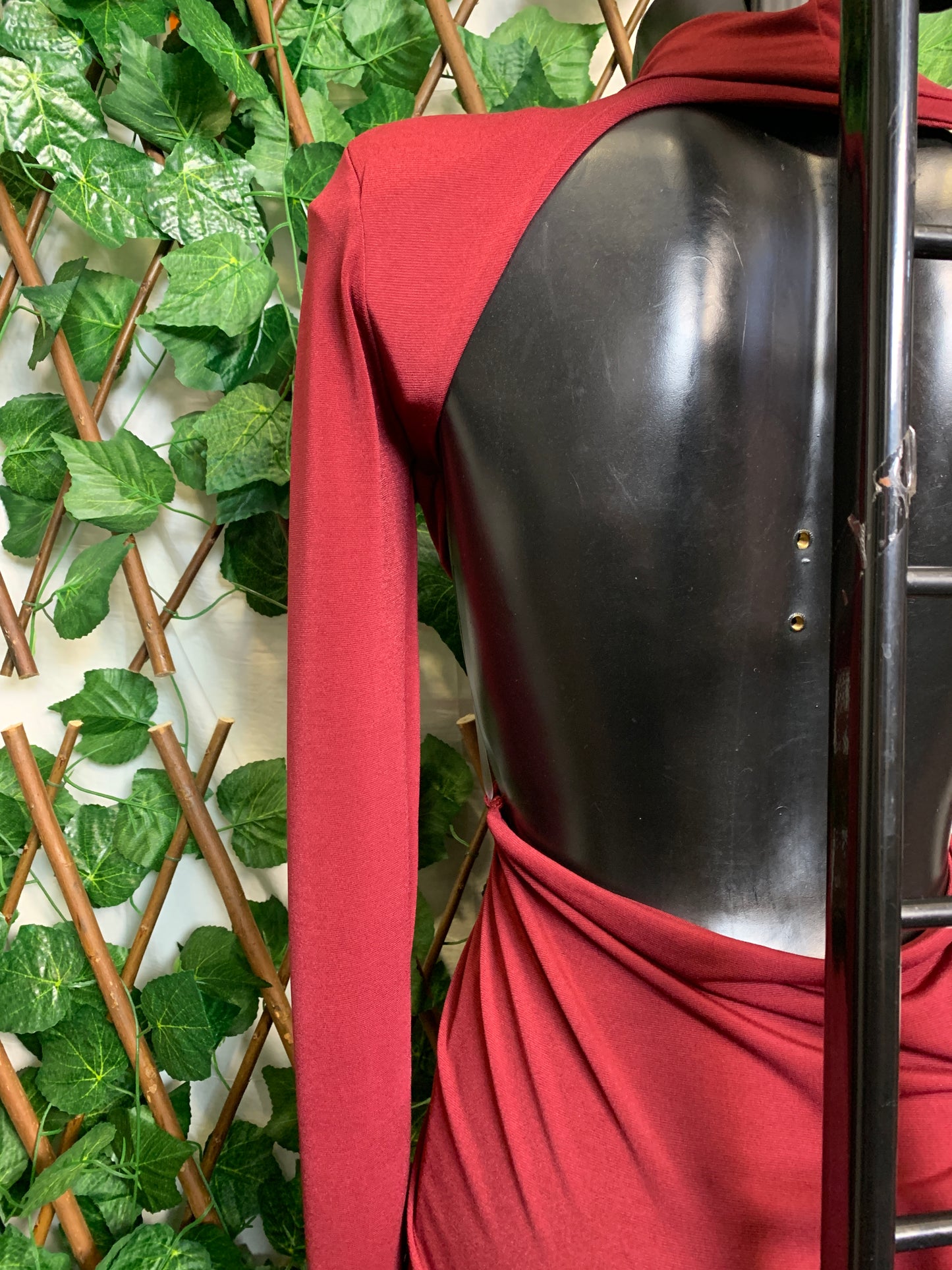 Short dress with high neck and open back