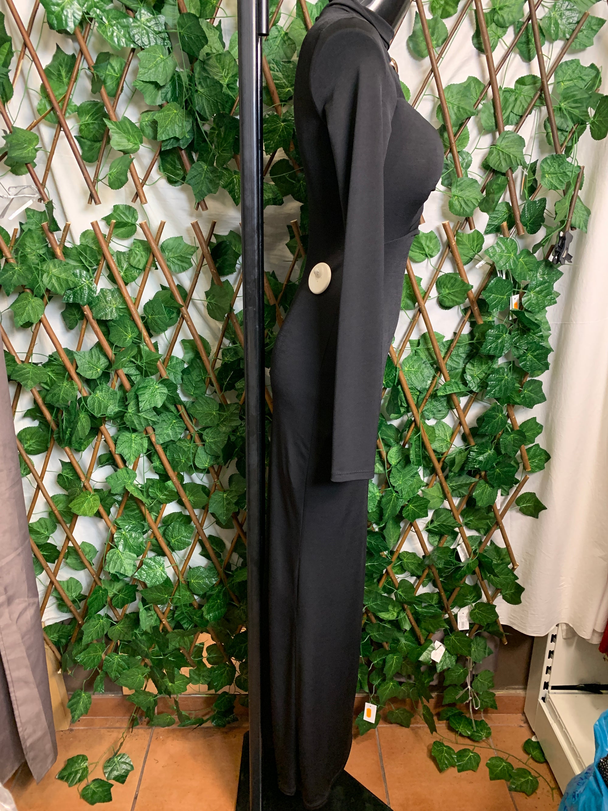 Vestito lungo con manica lunga