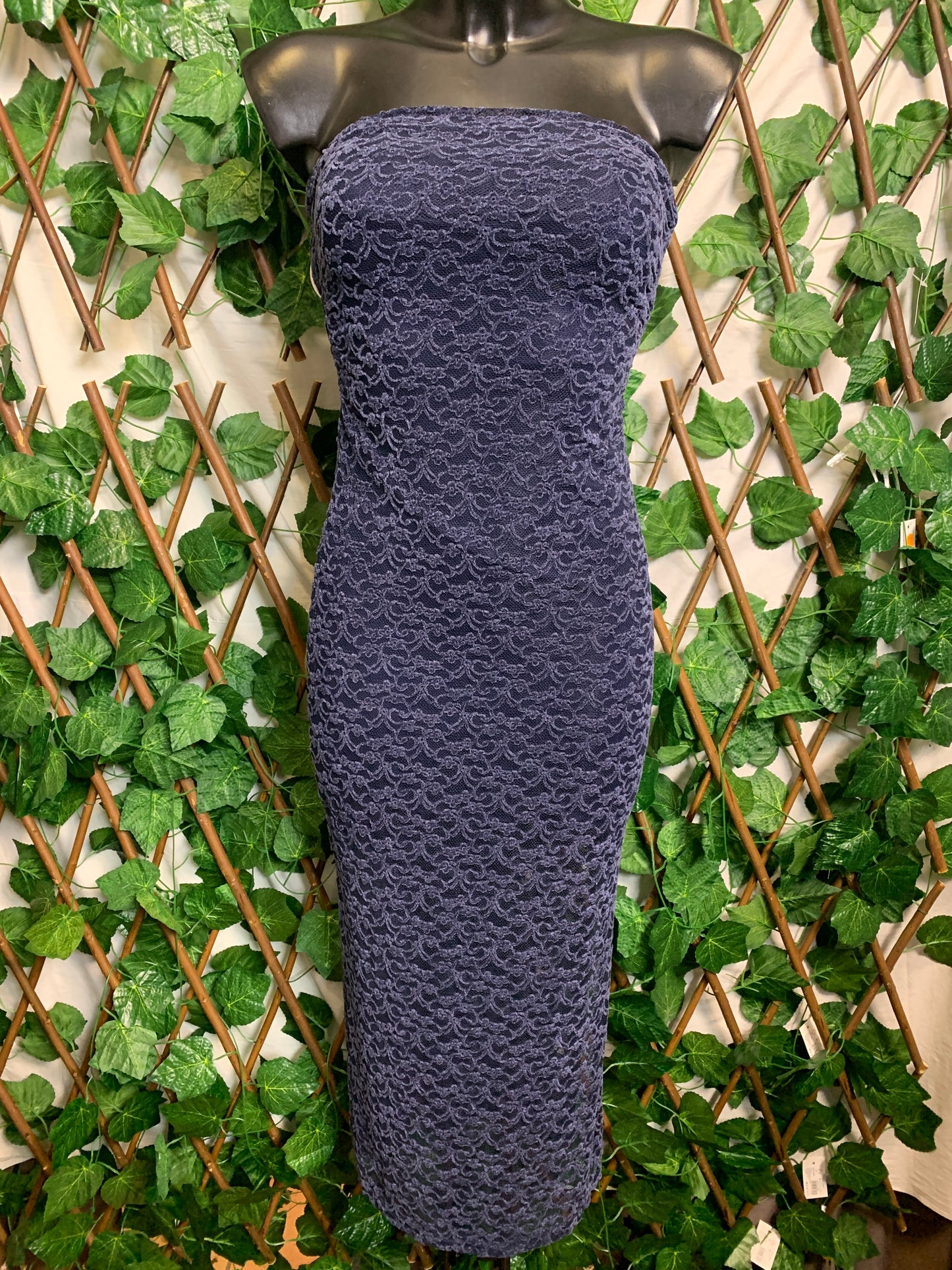 Vestito lungo a fascia aderente