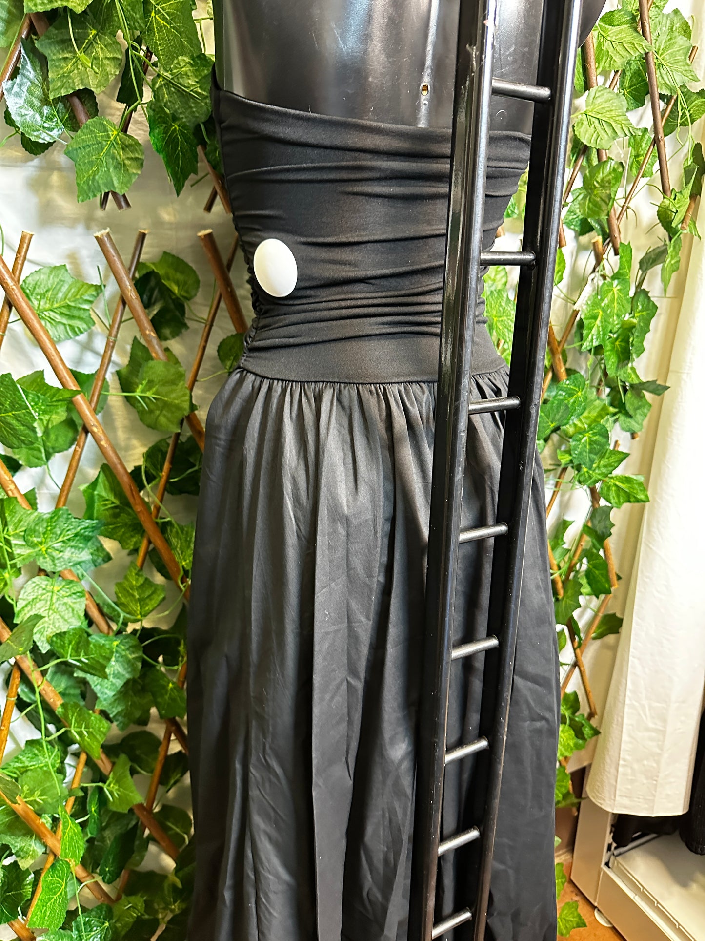 Long dress with a special skirt | one size