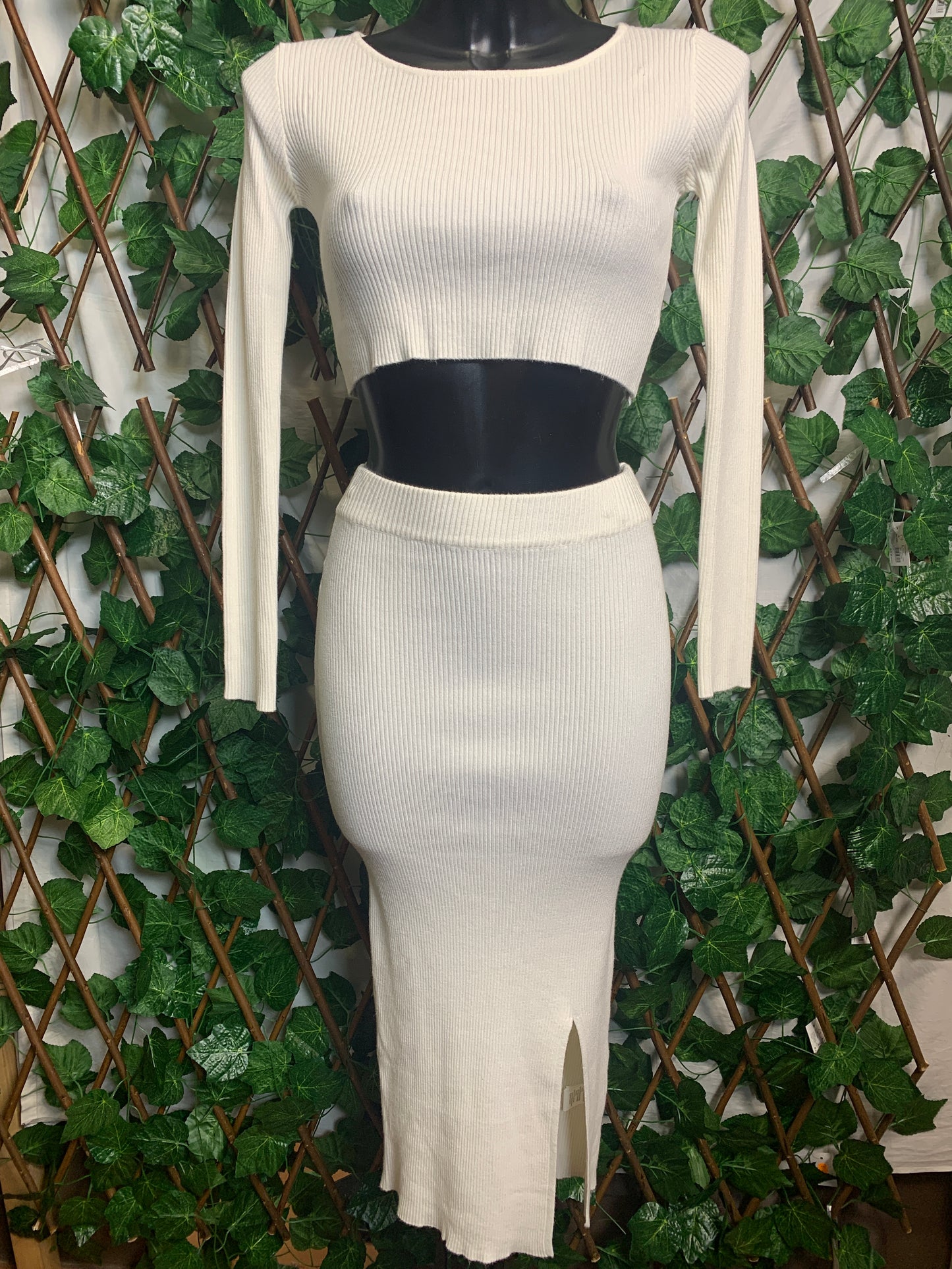 Completo in maglia a gonna lunga