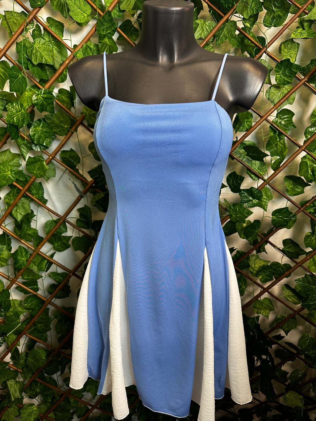 Vestito corto elasticizzato a due colori