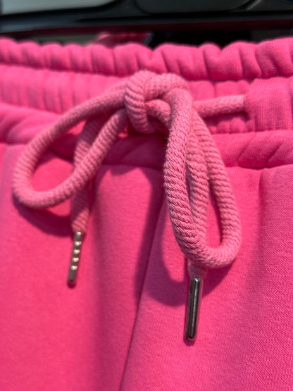 Tuta sportiva cropped con corsetto e joggers – LIBERTÀ RIBELLE 👟⚡️