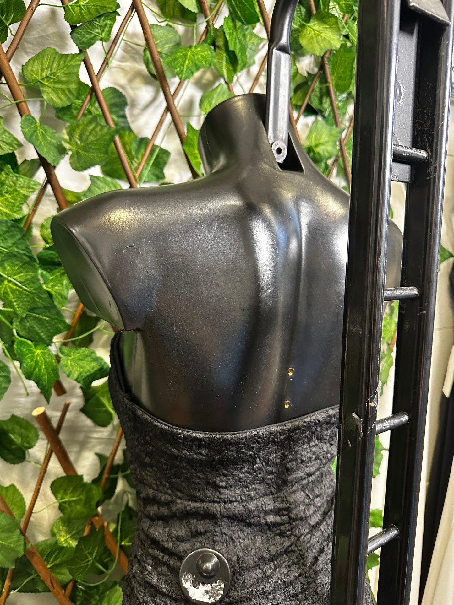 Modello crepe: vestito lungo elasticizzato con le coppe | taglia unica