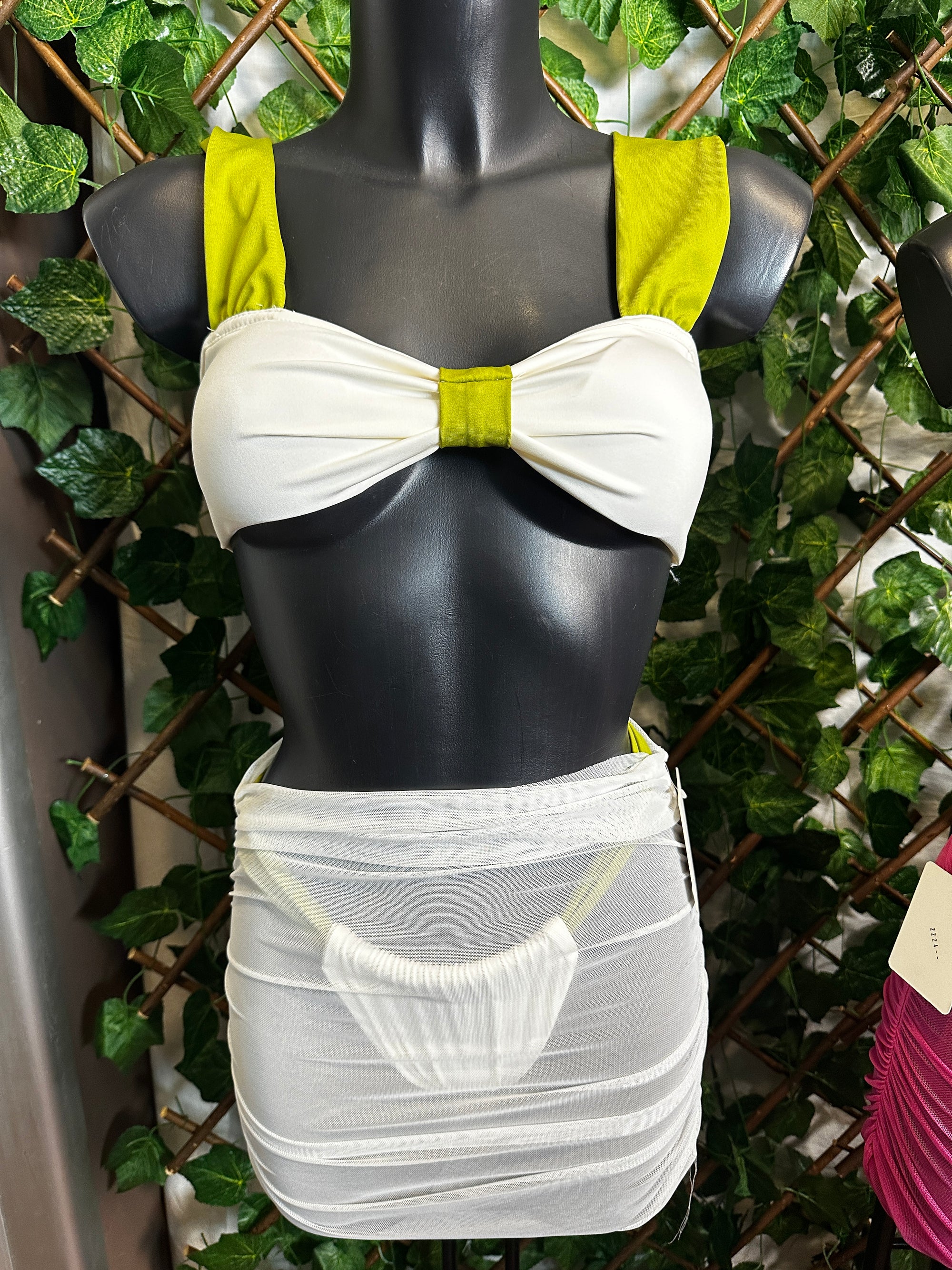 Costume a due colori