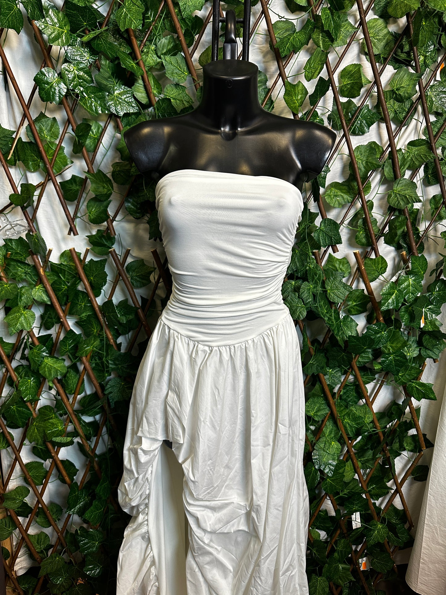 Long dress with a special skirt | one size