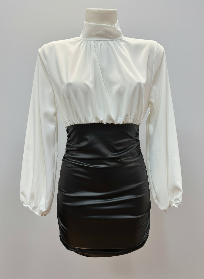 Mini Dress Ecopelle Drappeggiato Bicolore – Audacia Cosmica