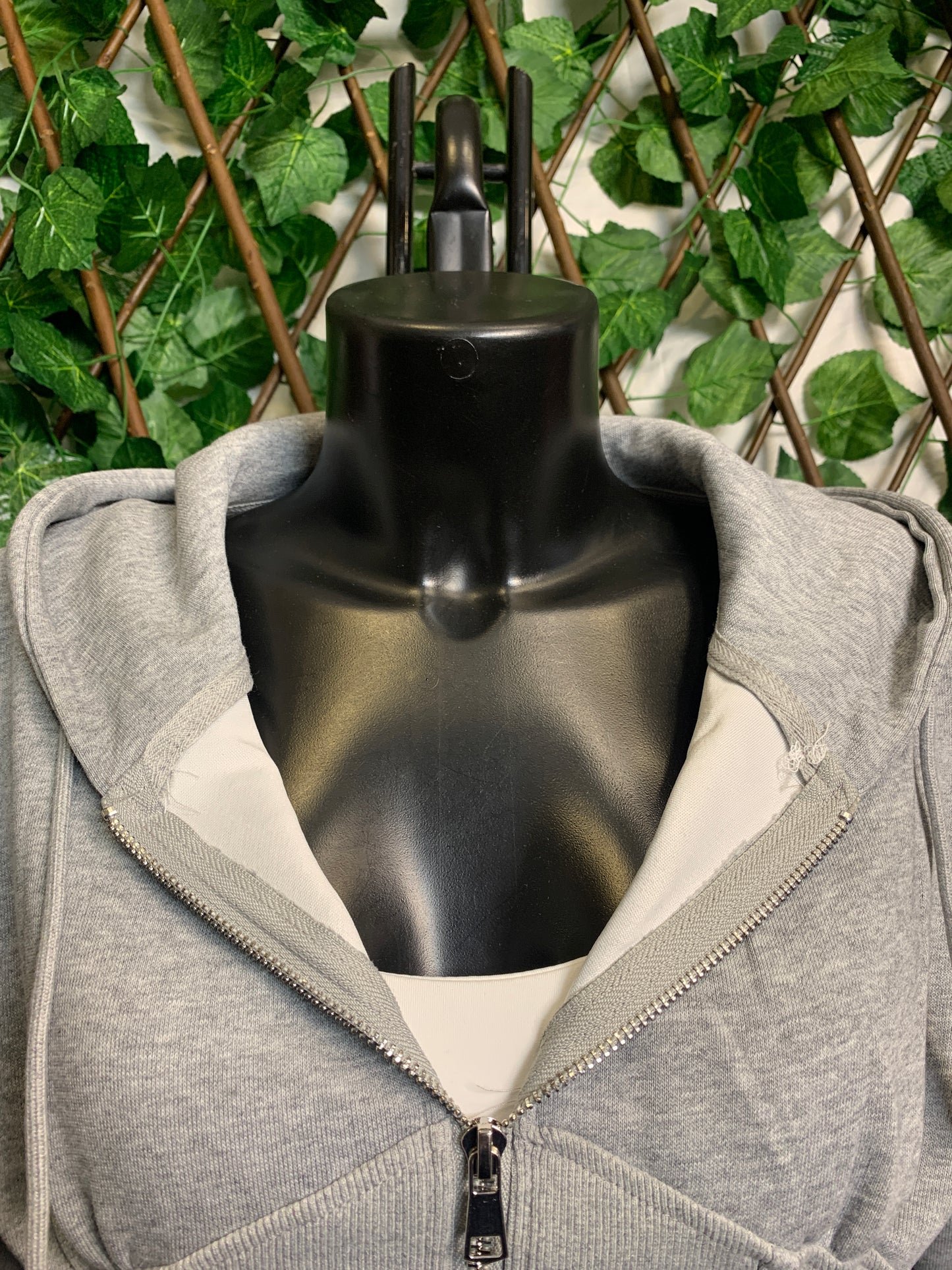 Short hooded sweatshirt 