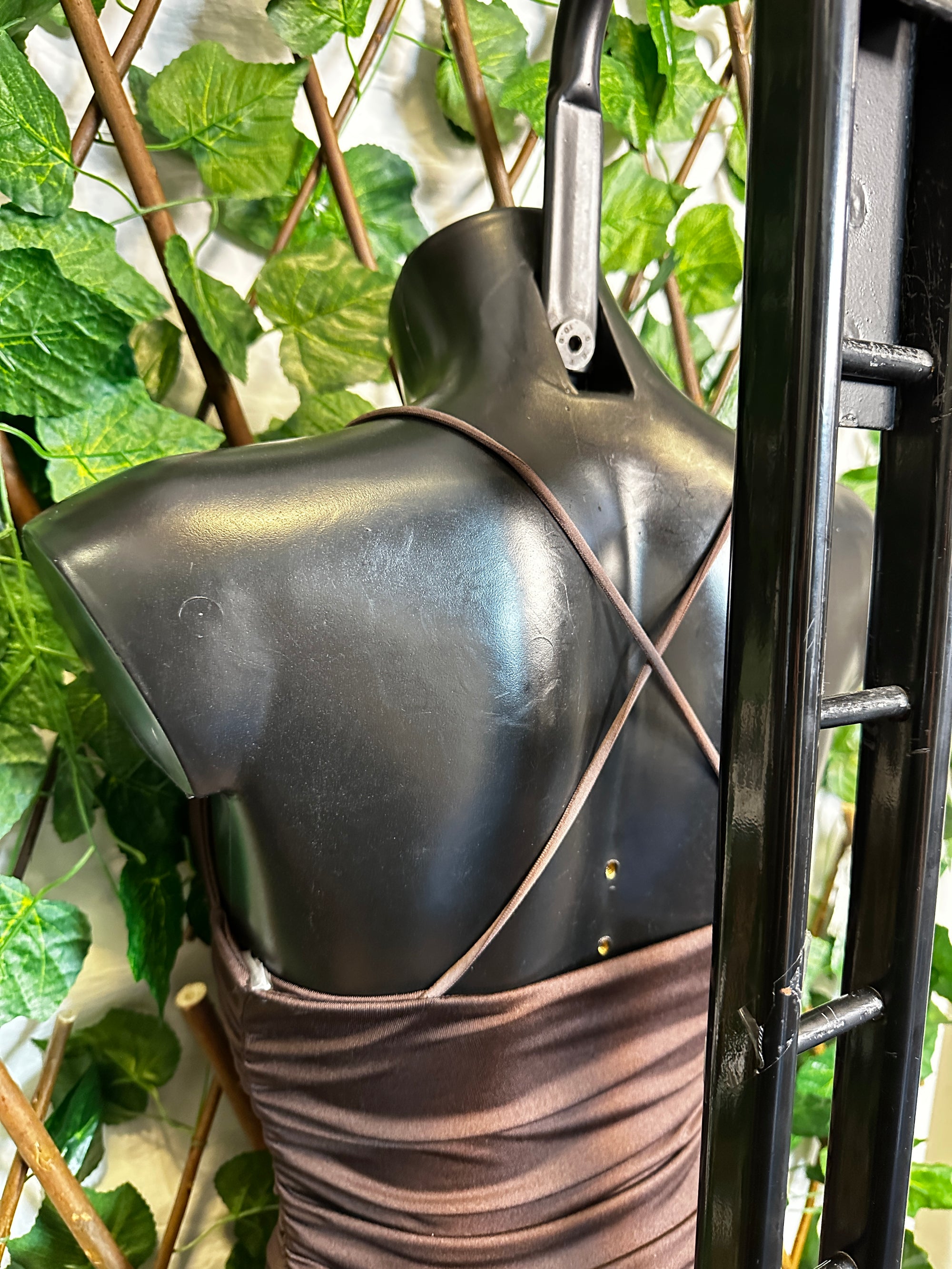 Vestito corto con cut out sul fianco e la striscia | taglia unica
